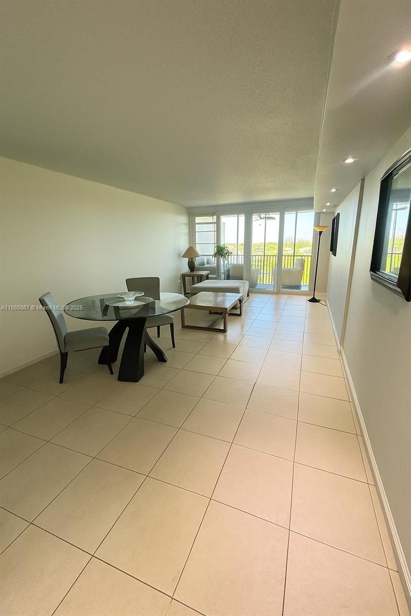 JADE WINDS GROUP - - Residential