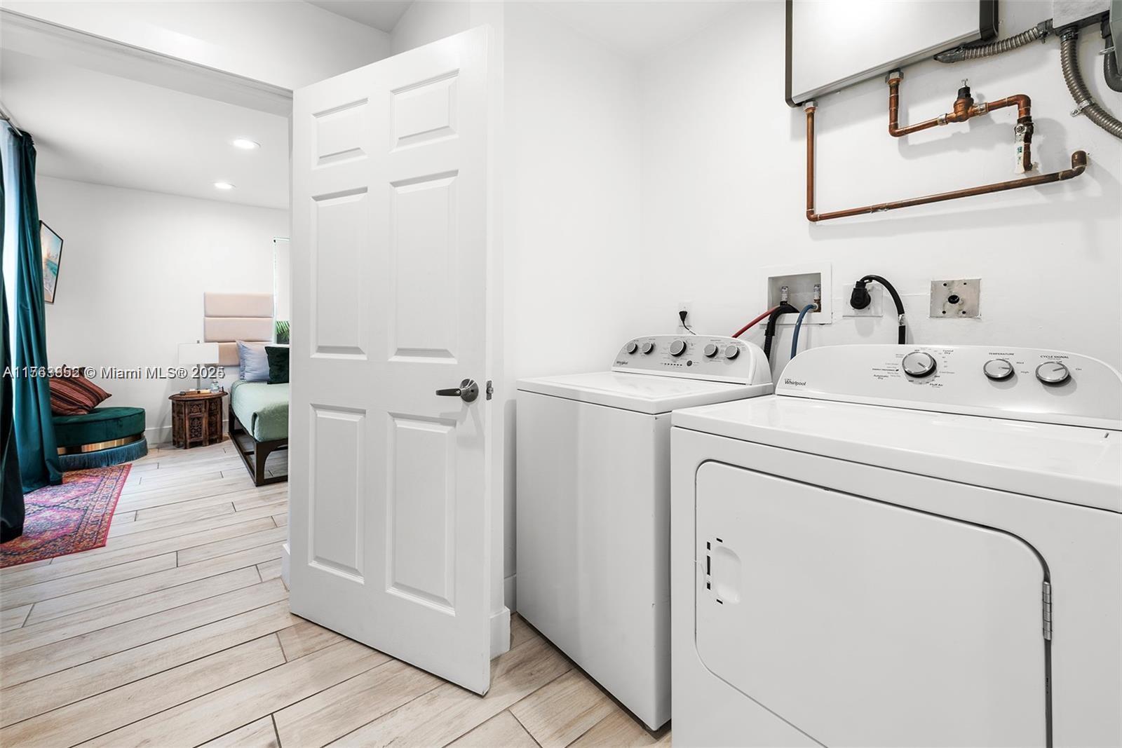 COLLEGE PARK ADDN - Residential