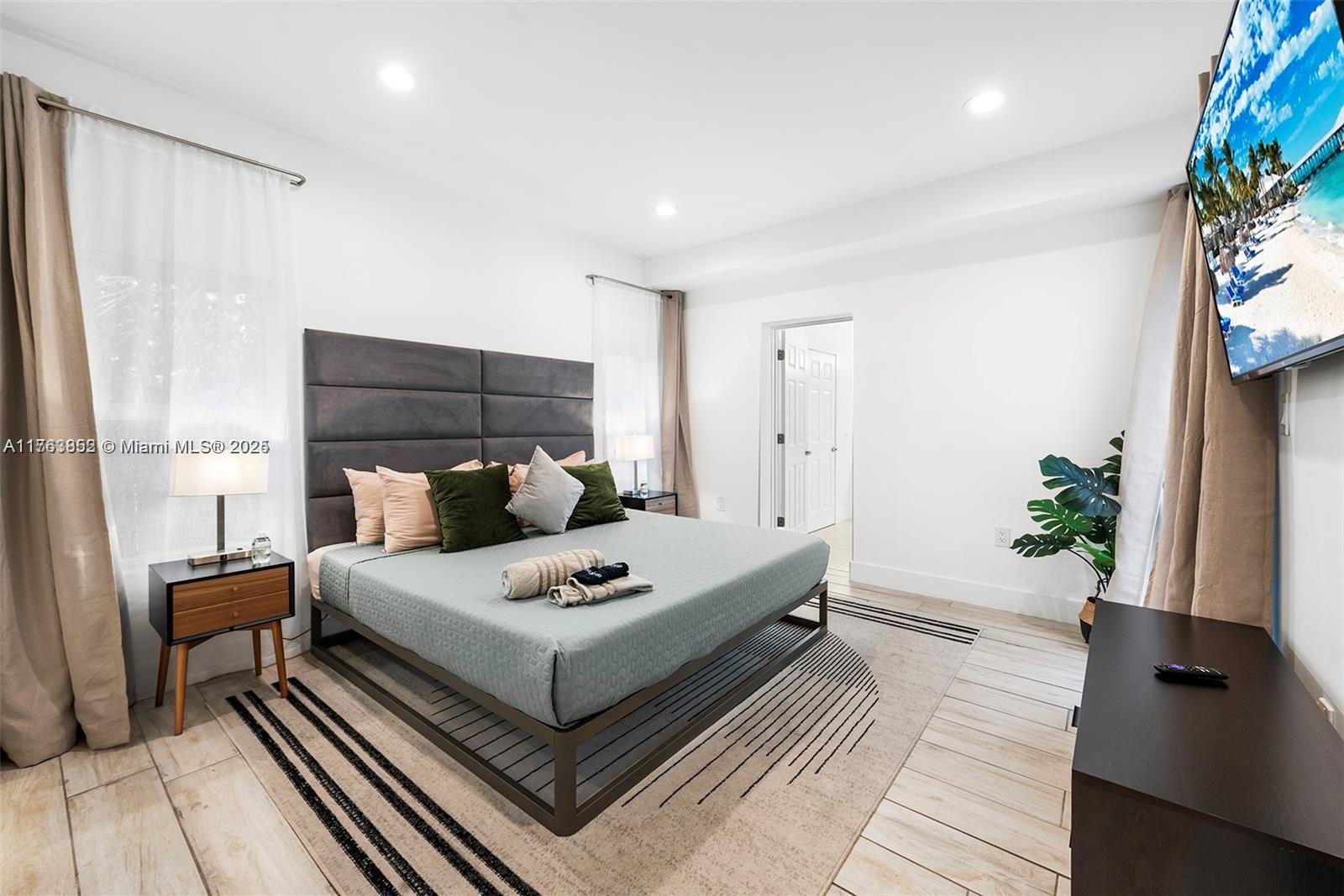 COLLEGE PARK ADDN - Residential