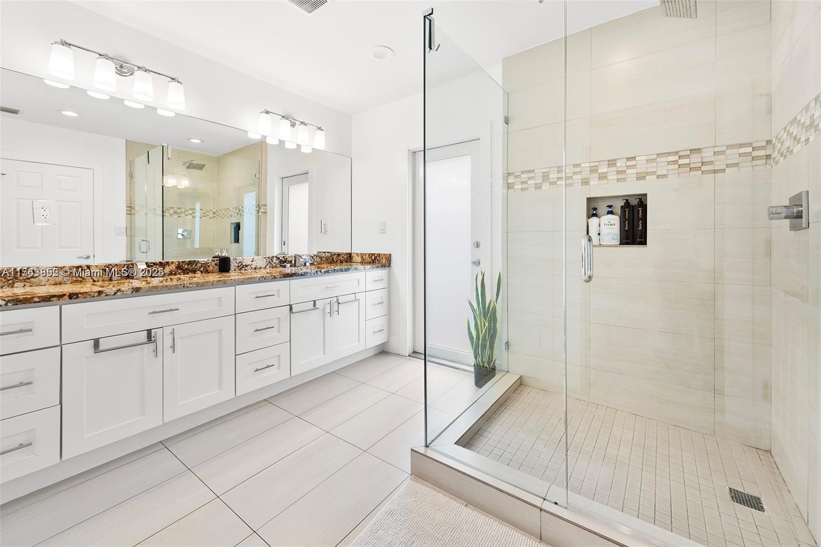 COLLEGE PARK ADDN - Residential