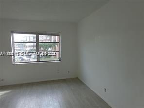 LAUDERDALE OAKS CONDO I - Residential Lease