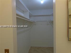 LAUDERDALE OAKS CONDO I - Residential Lease