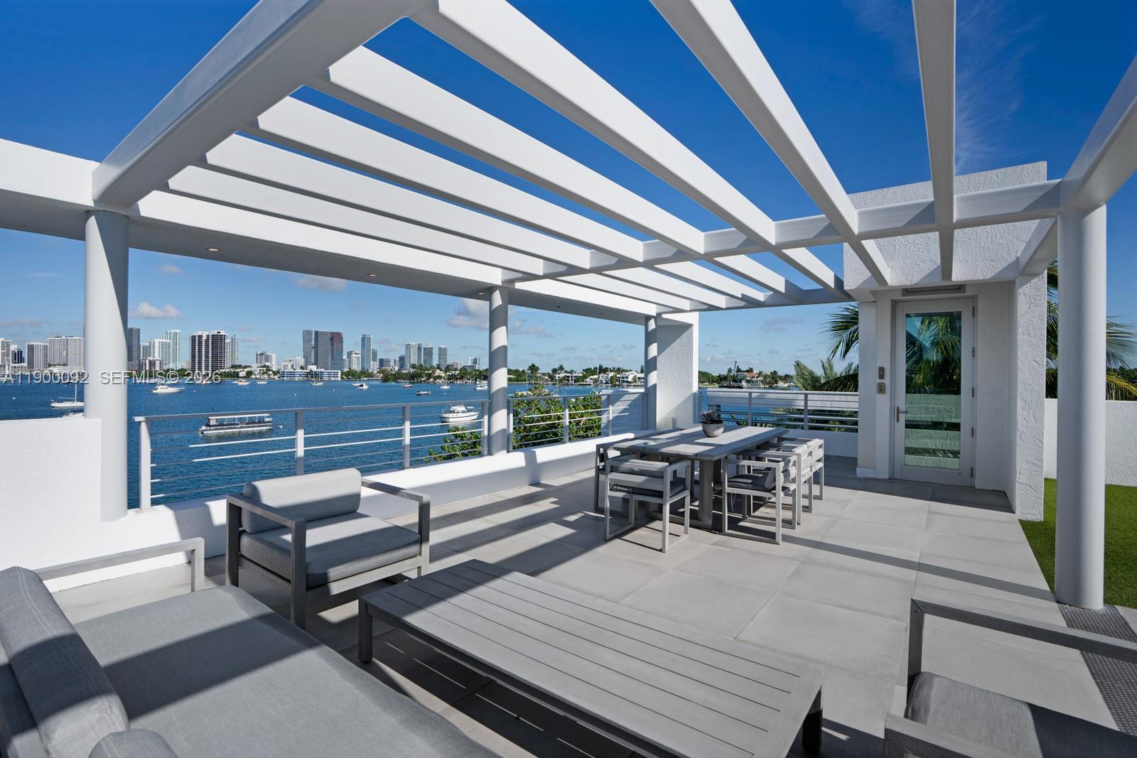 HIBISCUS ISLAND - Residential