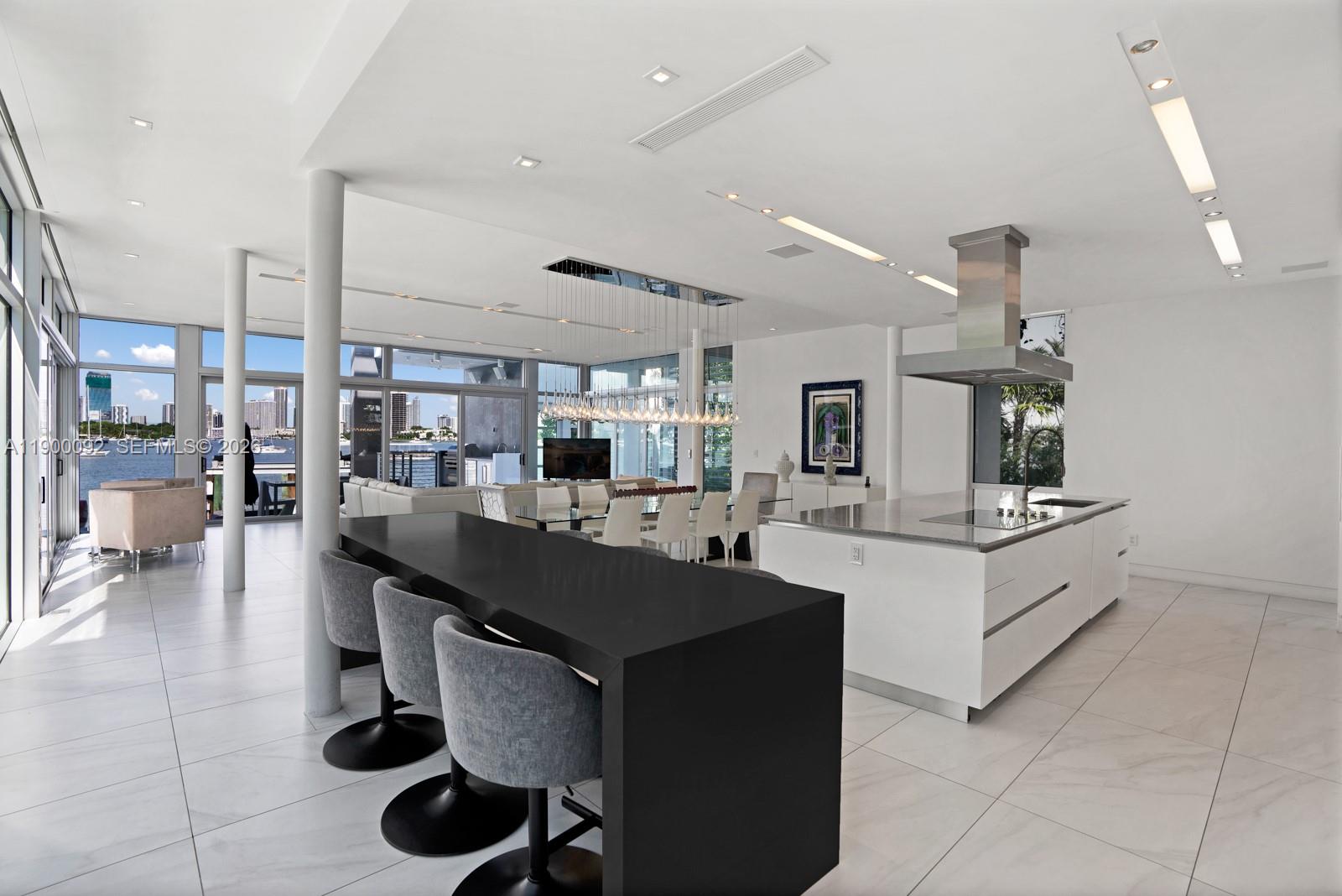 HIBISCUS ISLAND - Residential