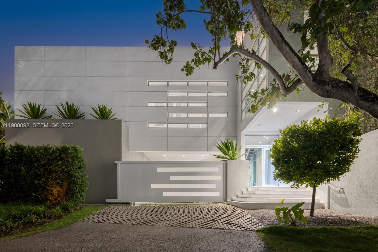 HIBISCUS ISLAND - Residential