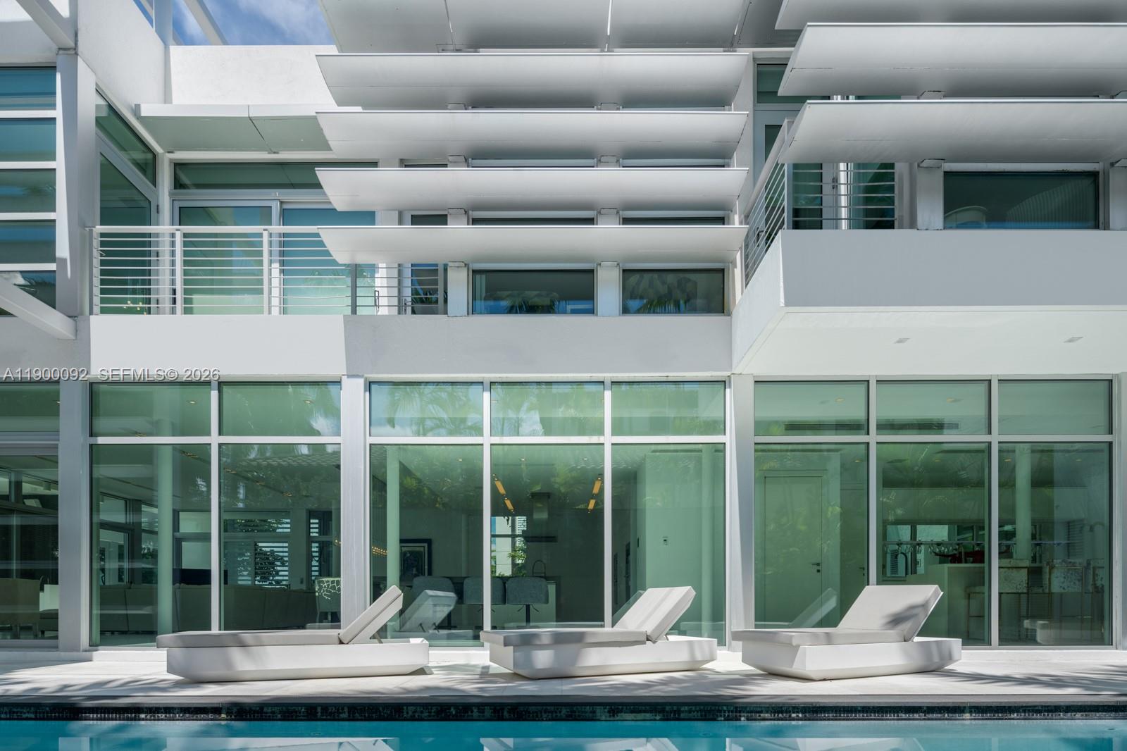 HIBISCUS ISLAND - Residential