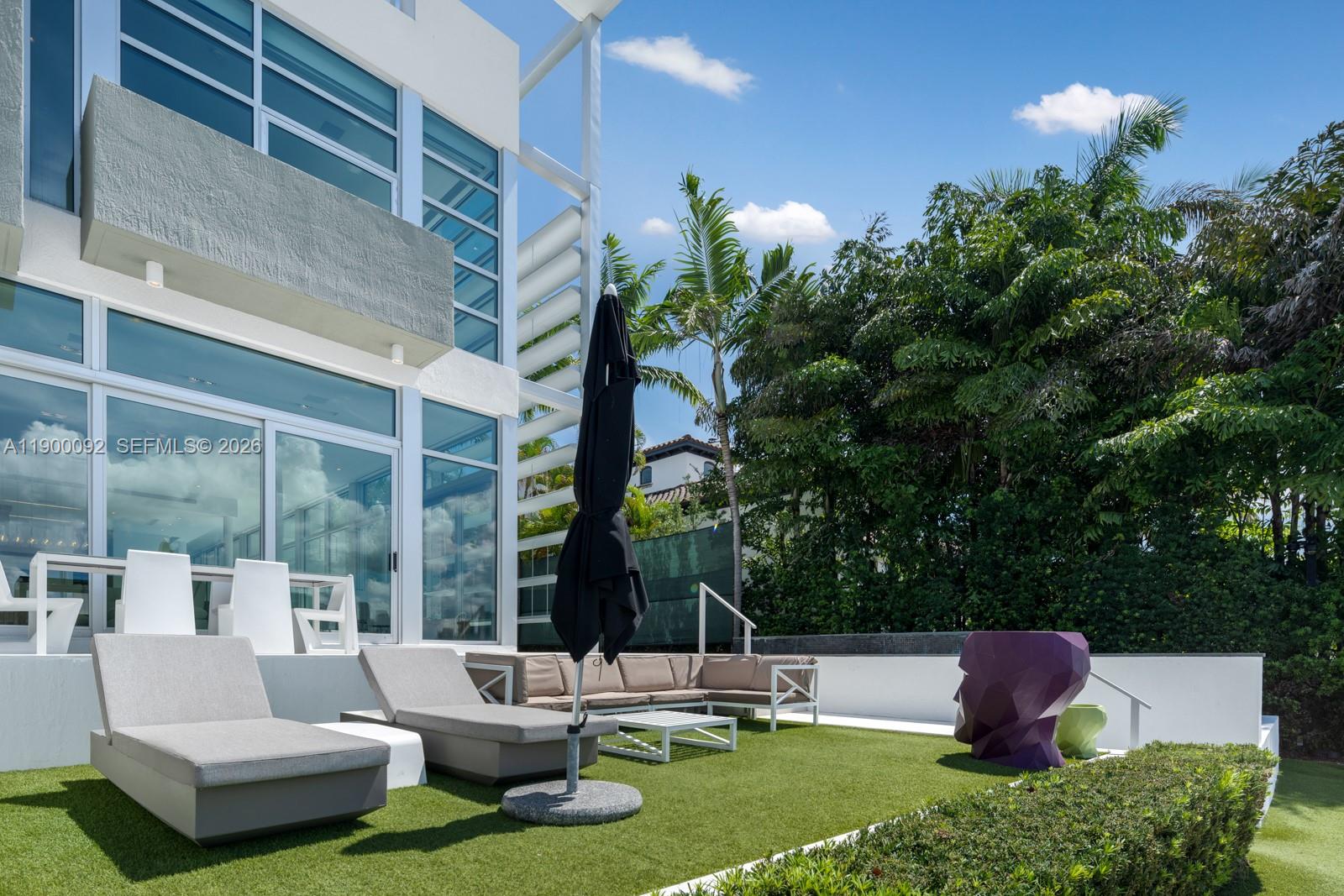 HIBISCUS ISLAND - Residential