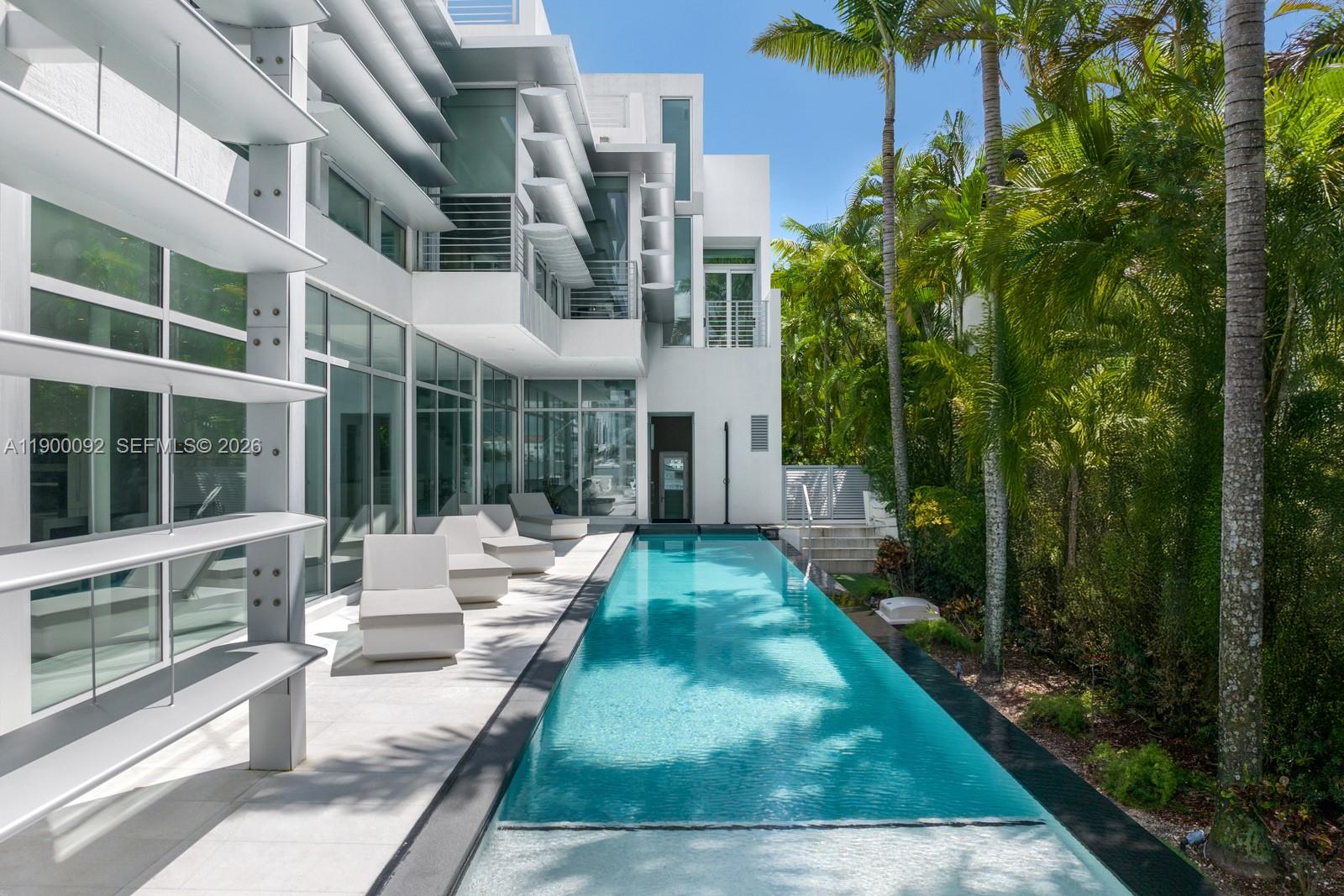 HIBISCUS ISLAND - Residential