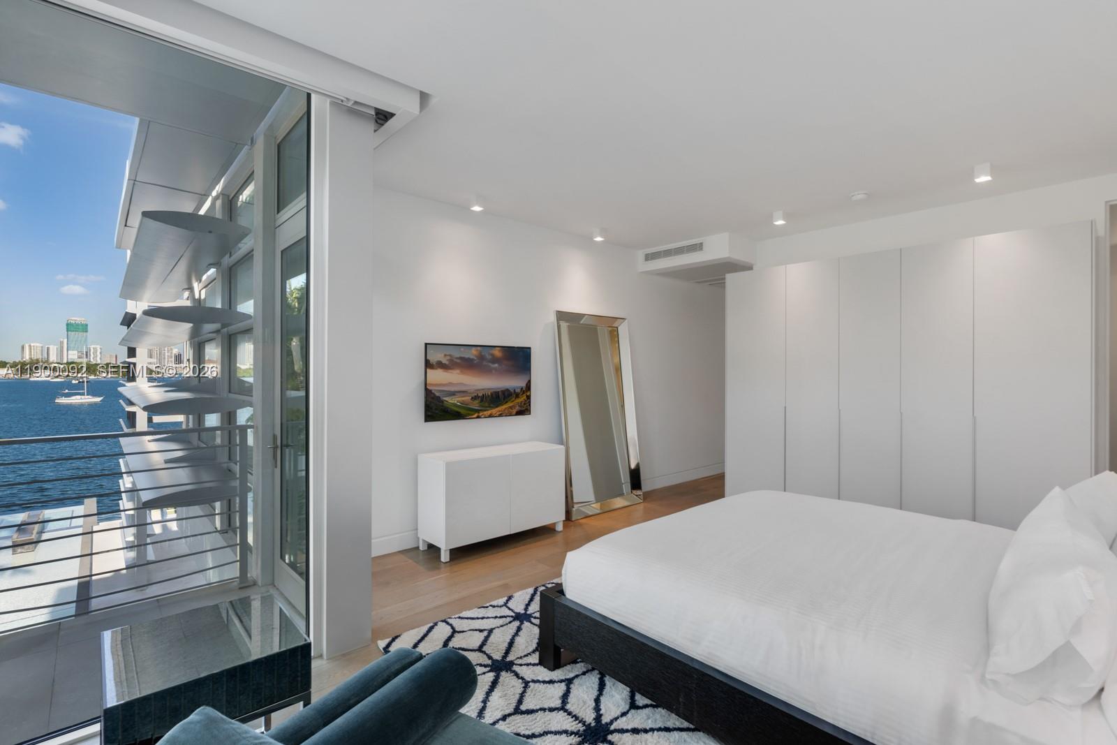 HIBISCUS ISLAND - Residential