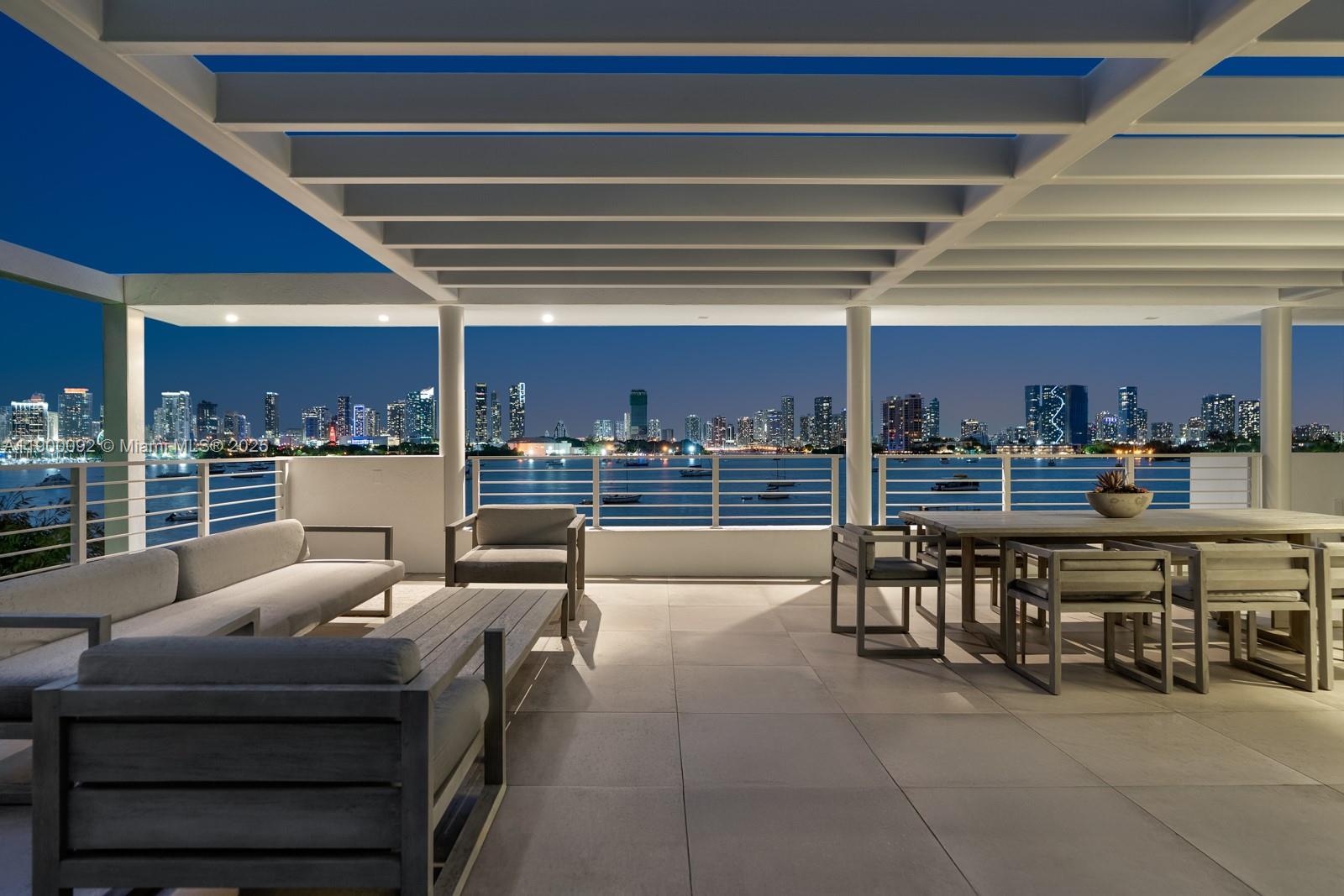 HIBISCUS ISLAND - Residential