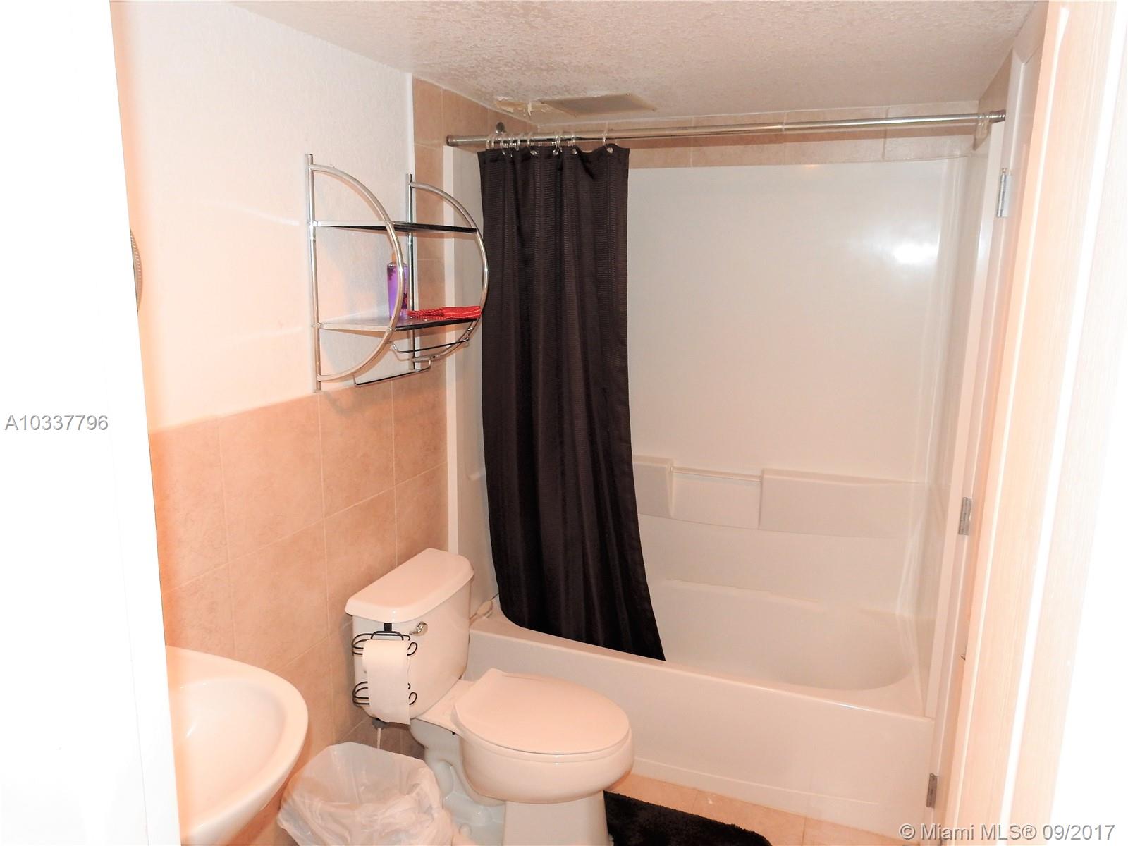 Palms Of Pinecrest Condo - Residential Lease