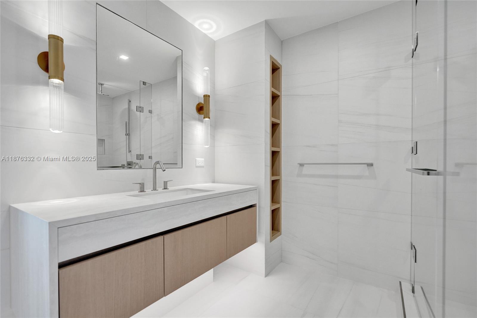 Casamar - Residential Lease