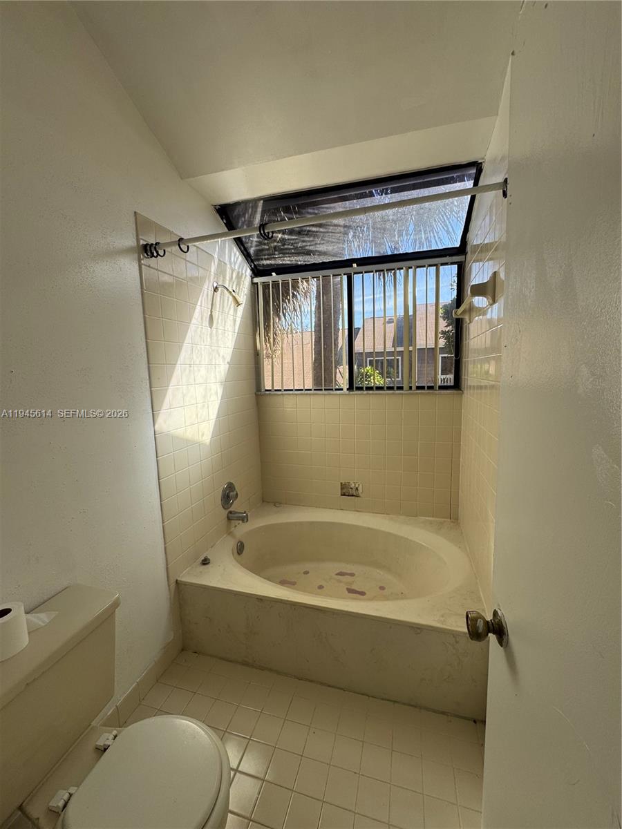 ROCK ISLAND LAND CORP - Residential