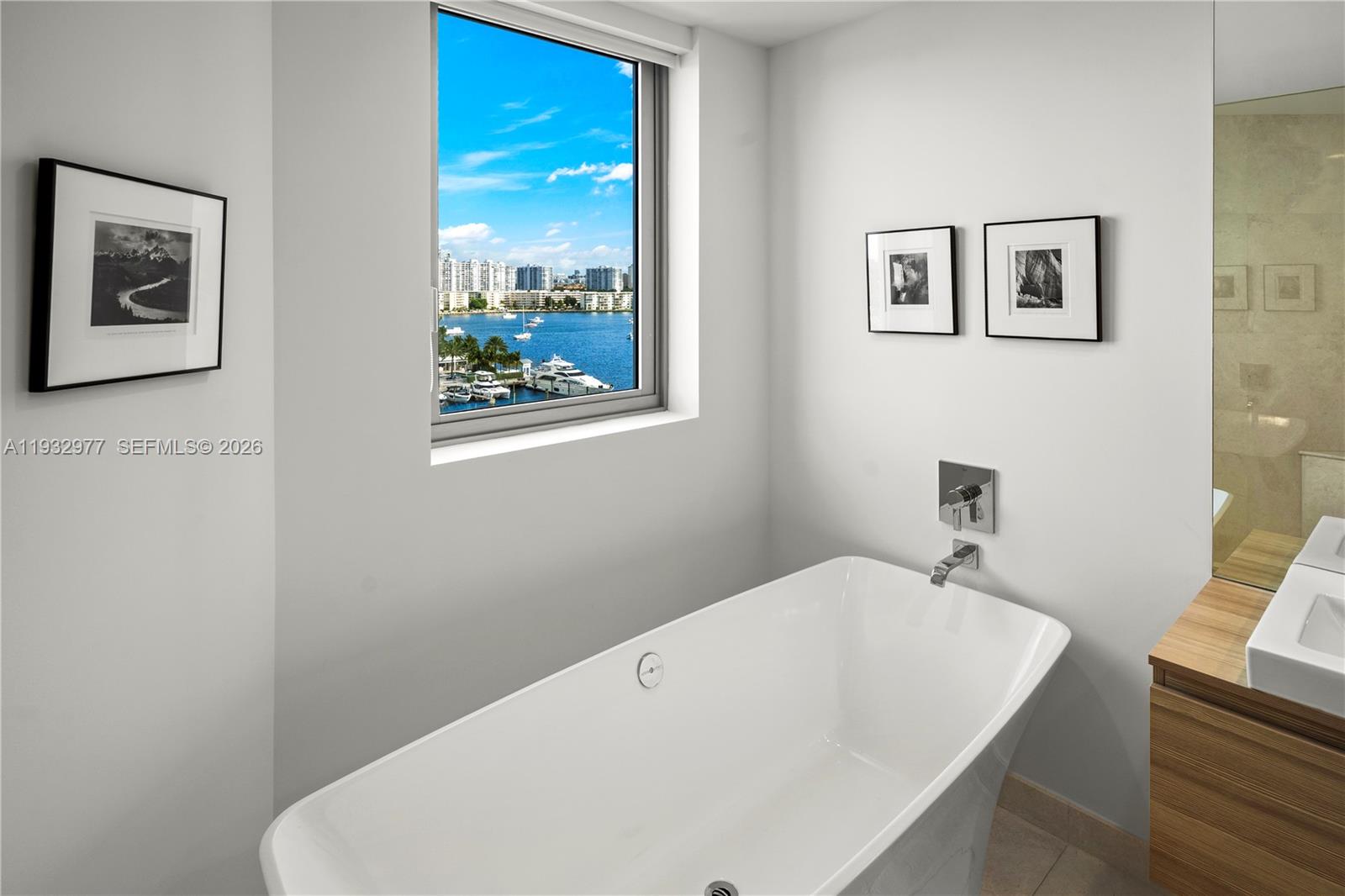 MARINA PALMS RESIDENCES S - Residential