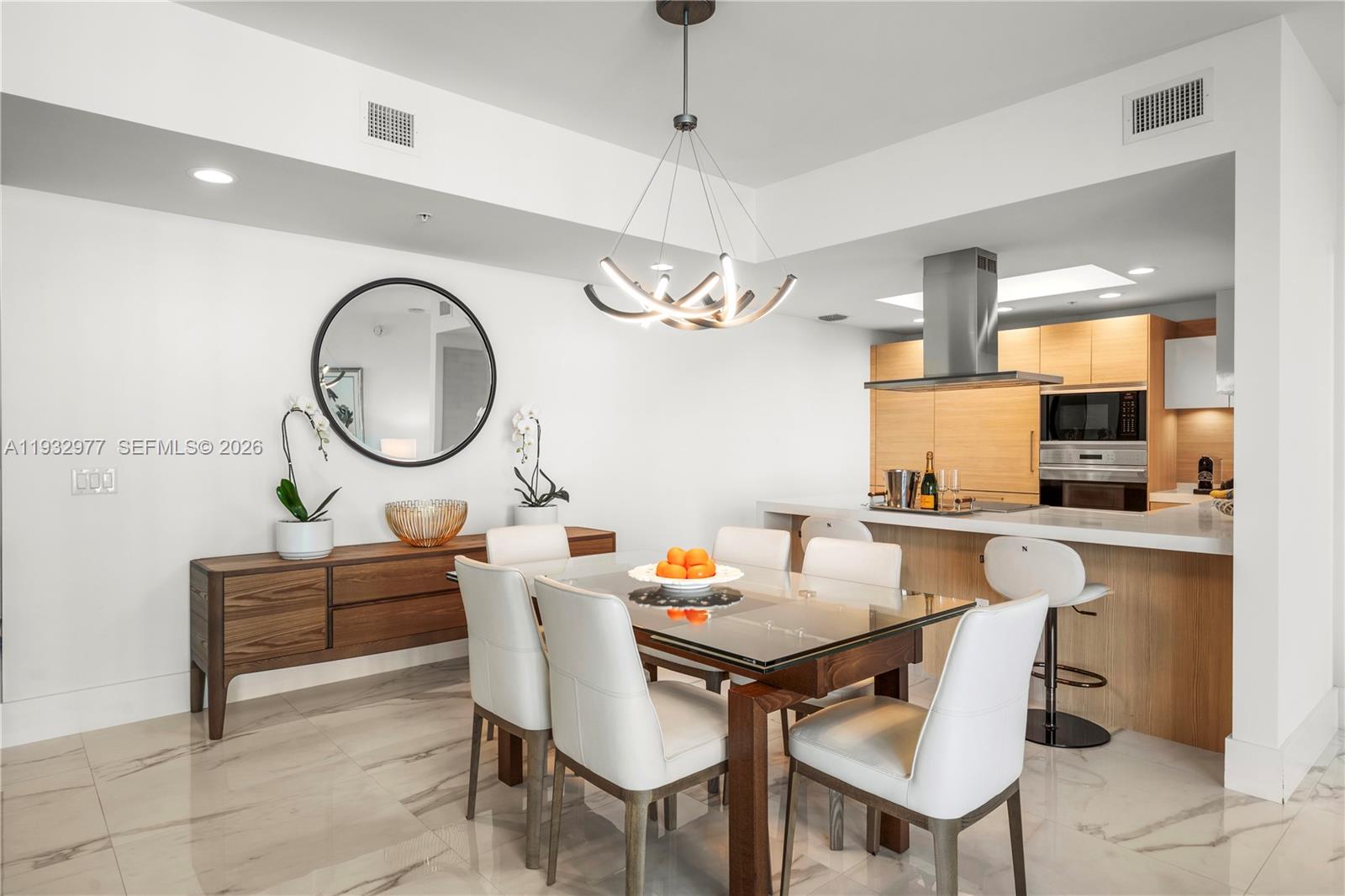 MARINA PALMS RESIDENCES S - Residential