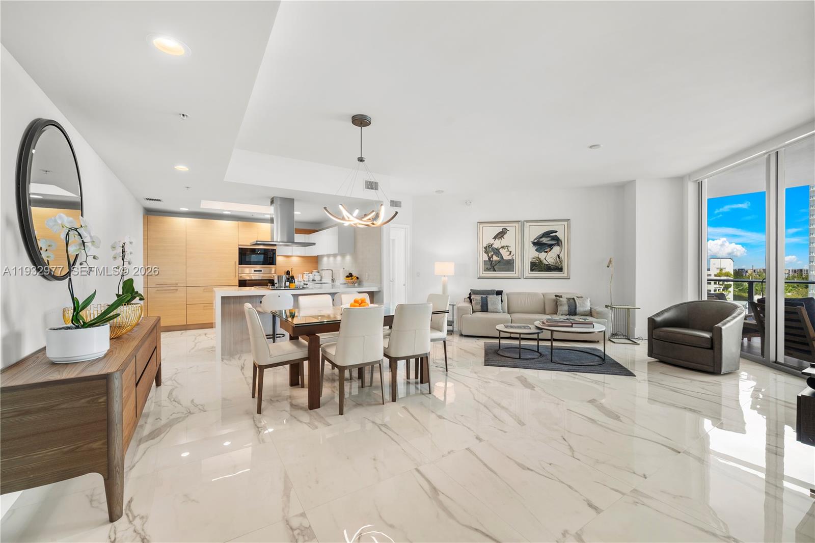 17111 Biscayne Blvd 803