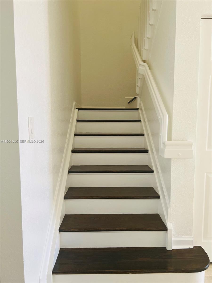 11219 SW 234th Ter 11219