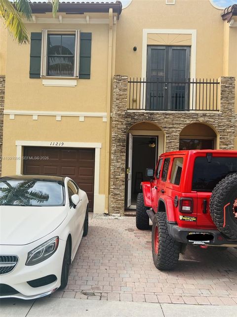 11219 SW 234th Ter 11219 Homestead FL 33032