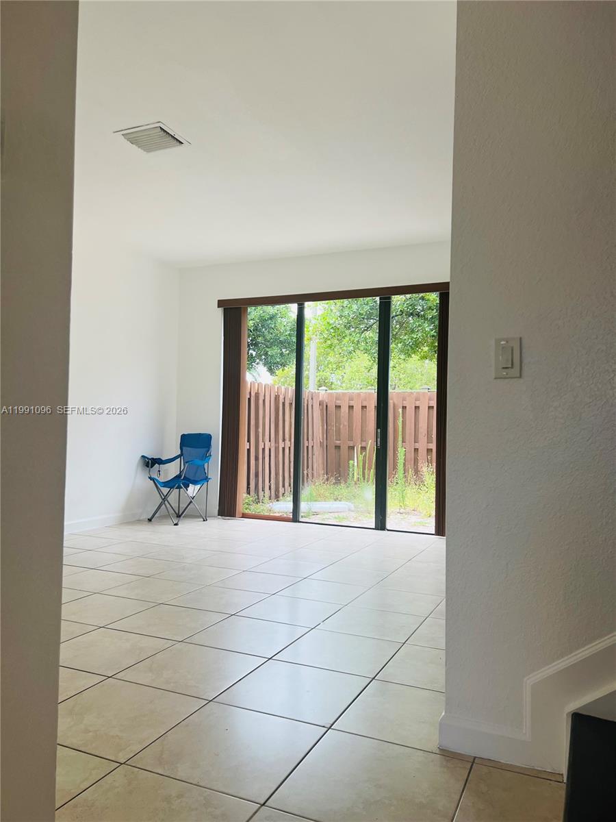 11219 SW 234th Ter 11219