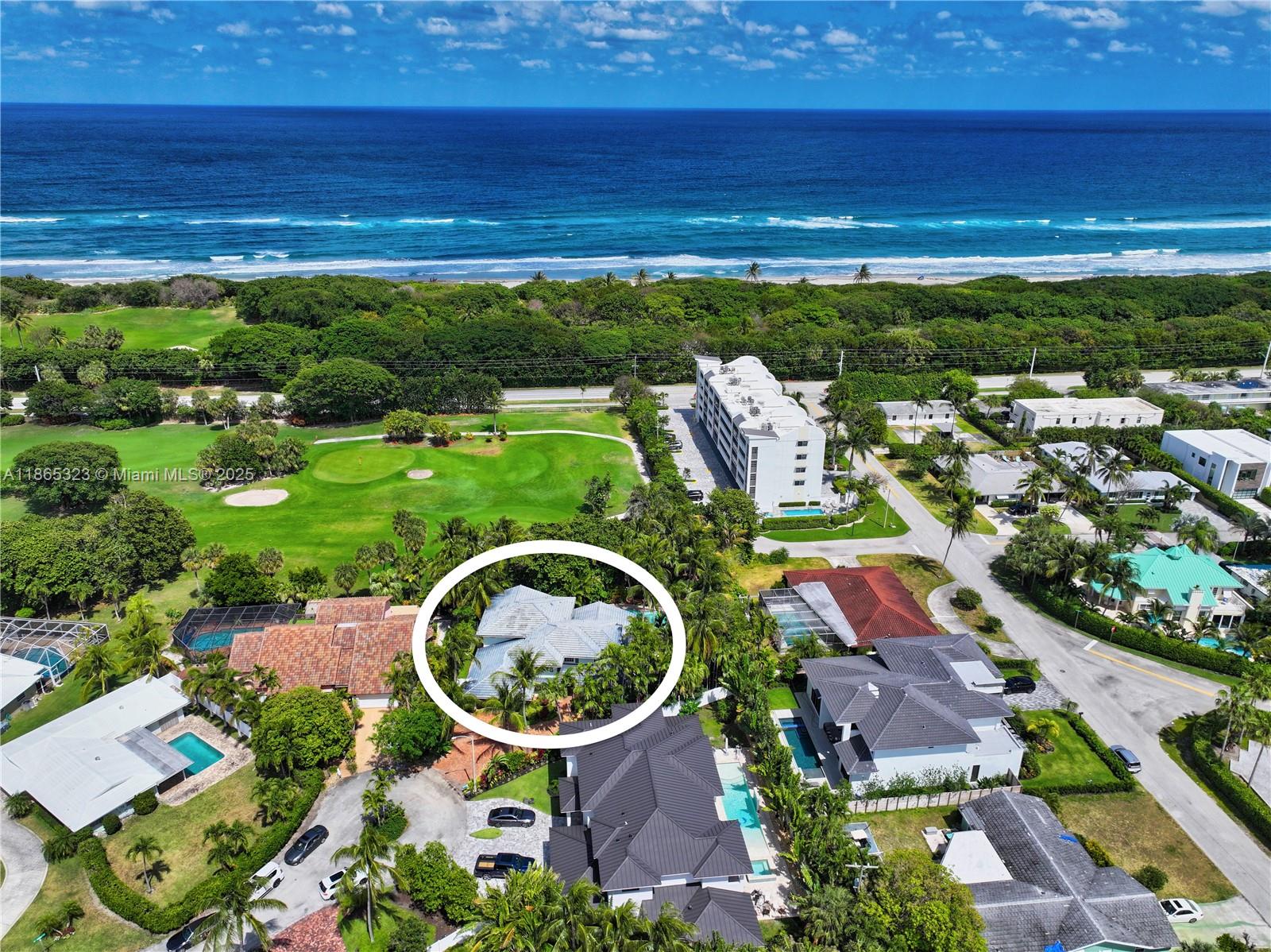 SUN AND SURF CLUB COMMUNI - Residential
