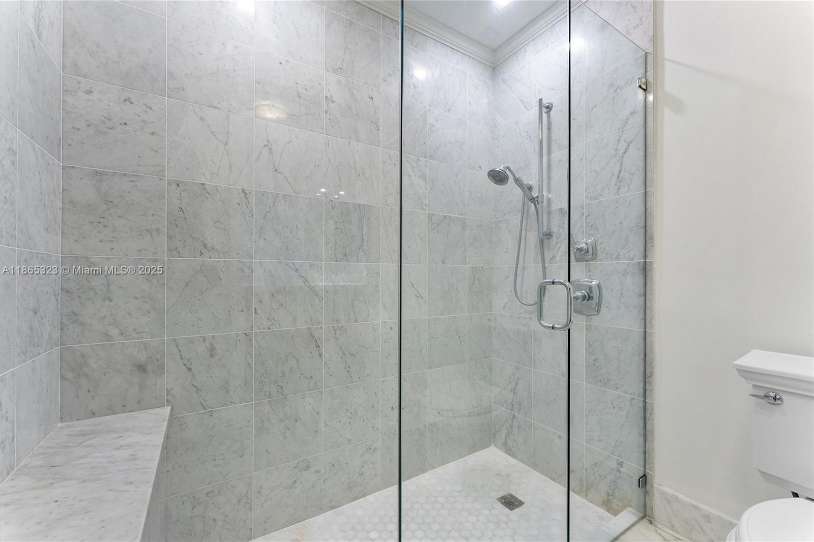 SUN AND SURF CLUB COMMUNI - Residential