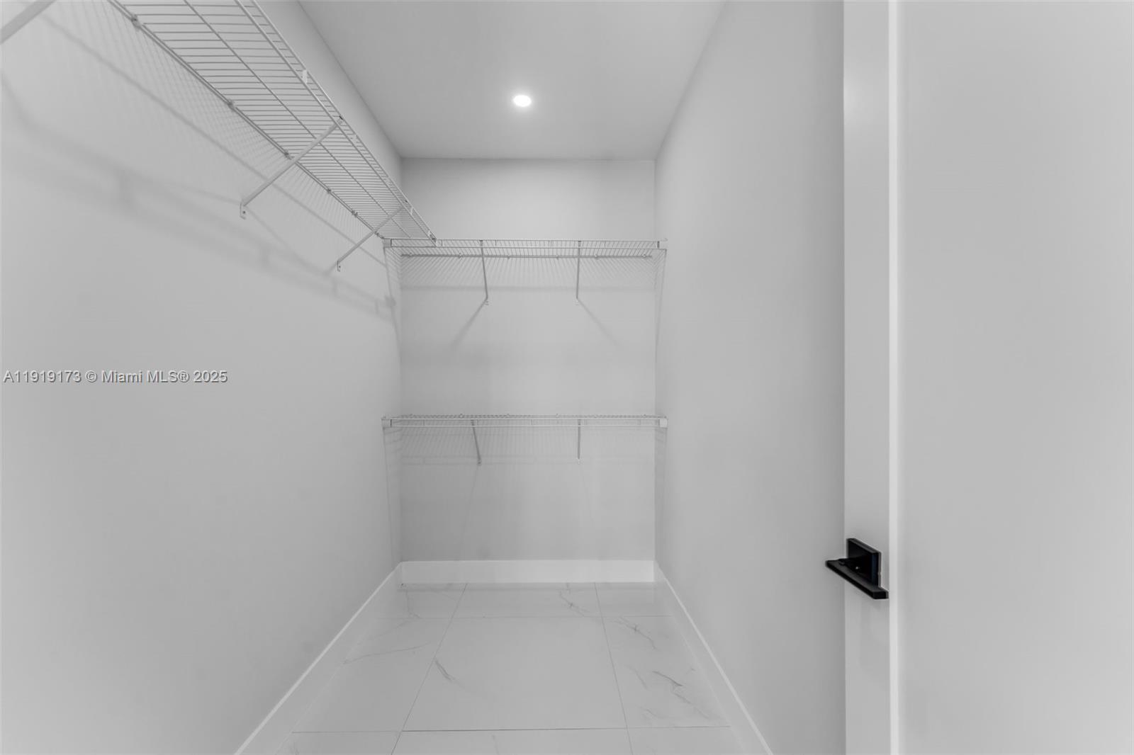 OAK SHIRE HOMES - Residential