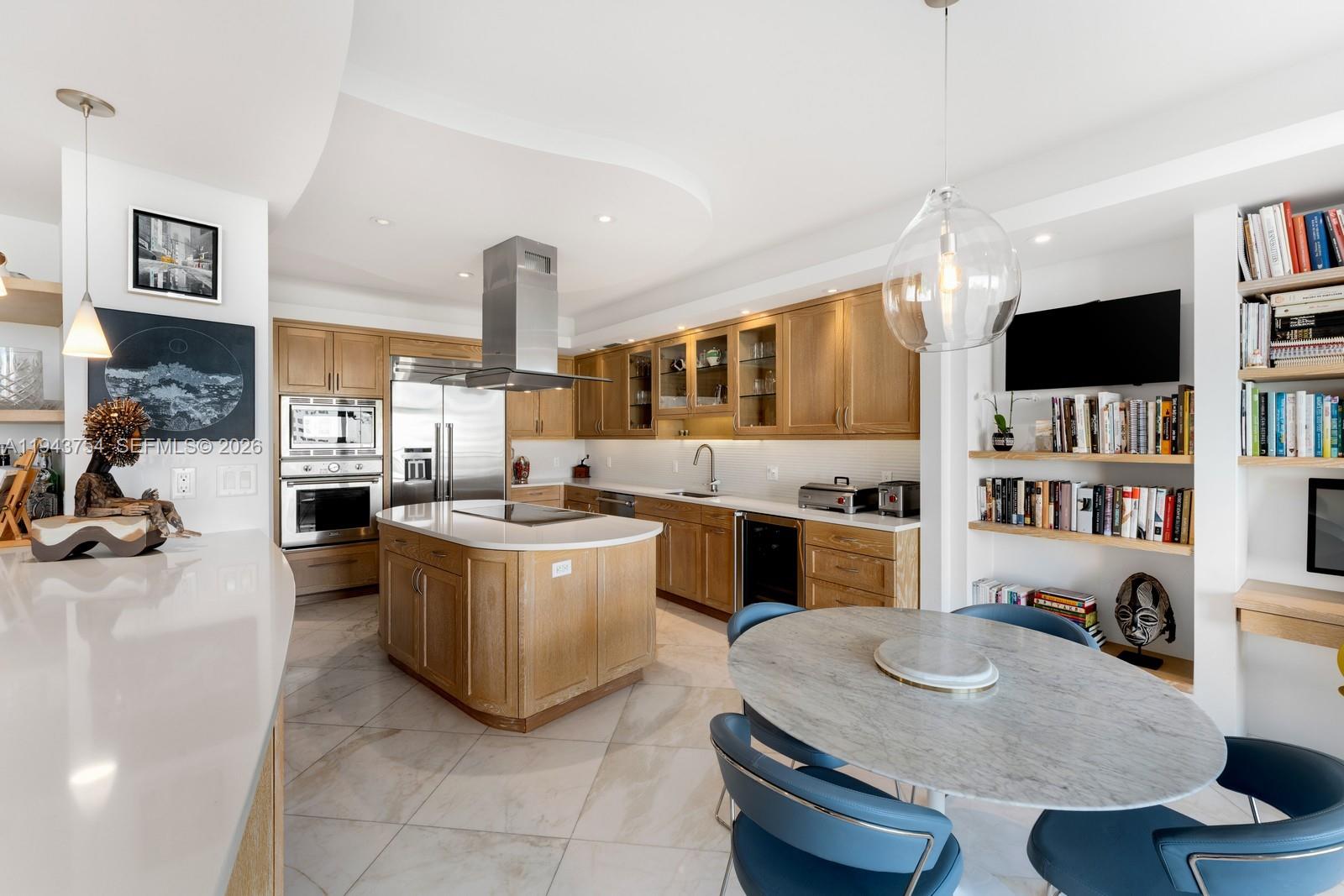 OCEAN TOWER TWO CONDO - Residential