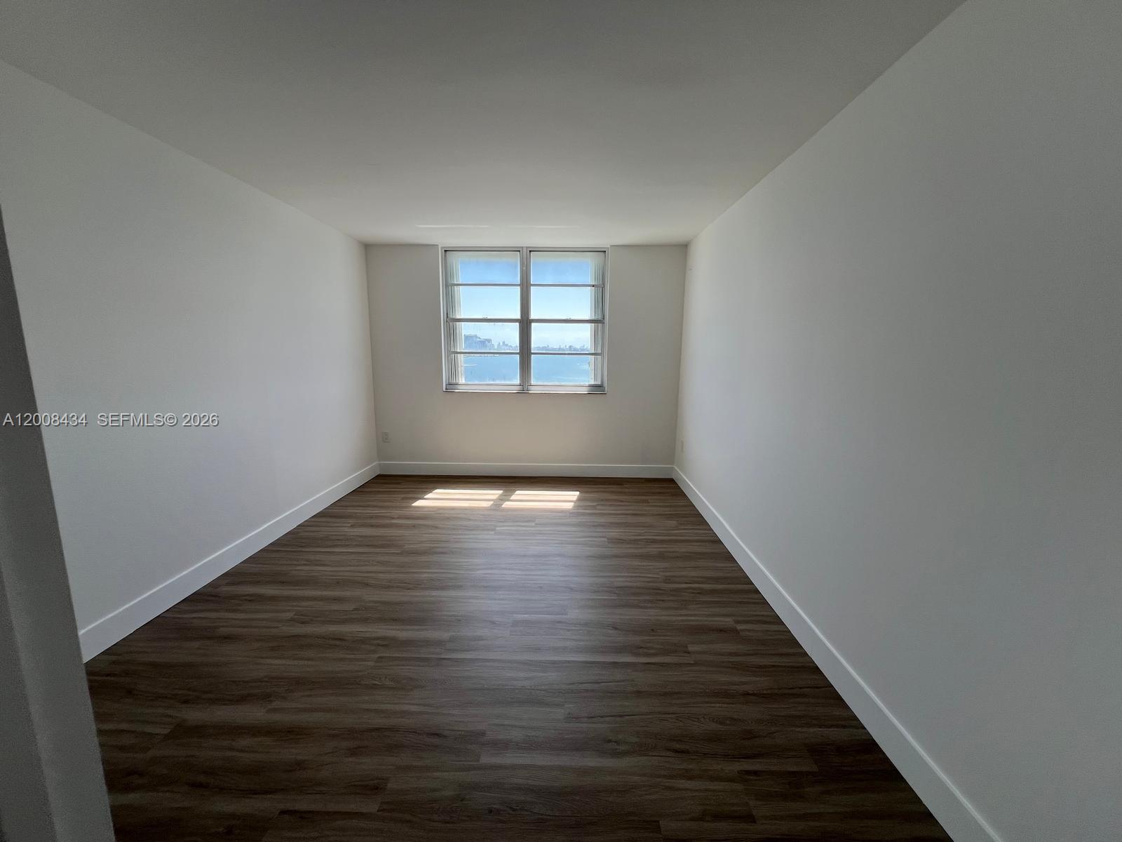 ARLEN HOUSE WEST CONDO - Residential