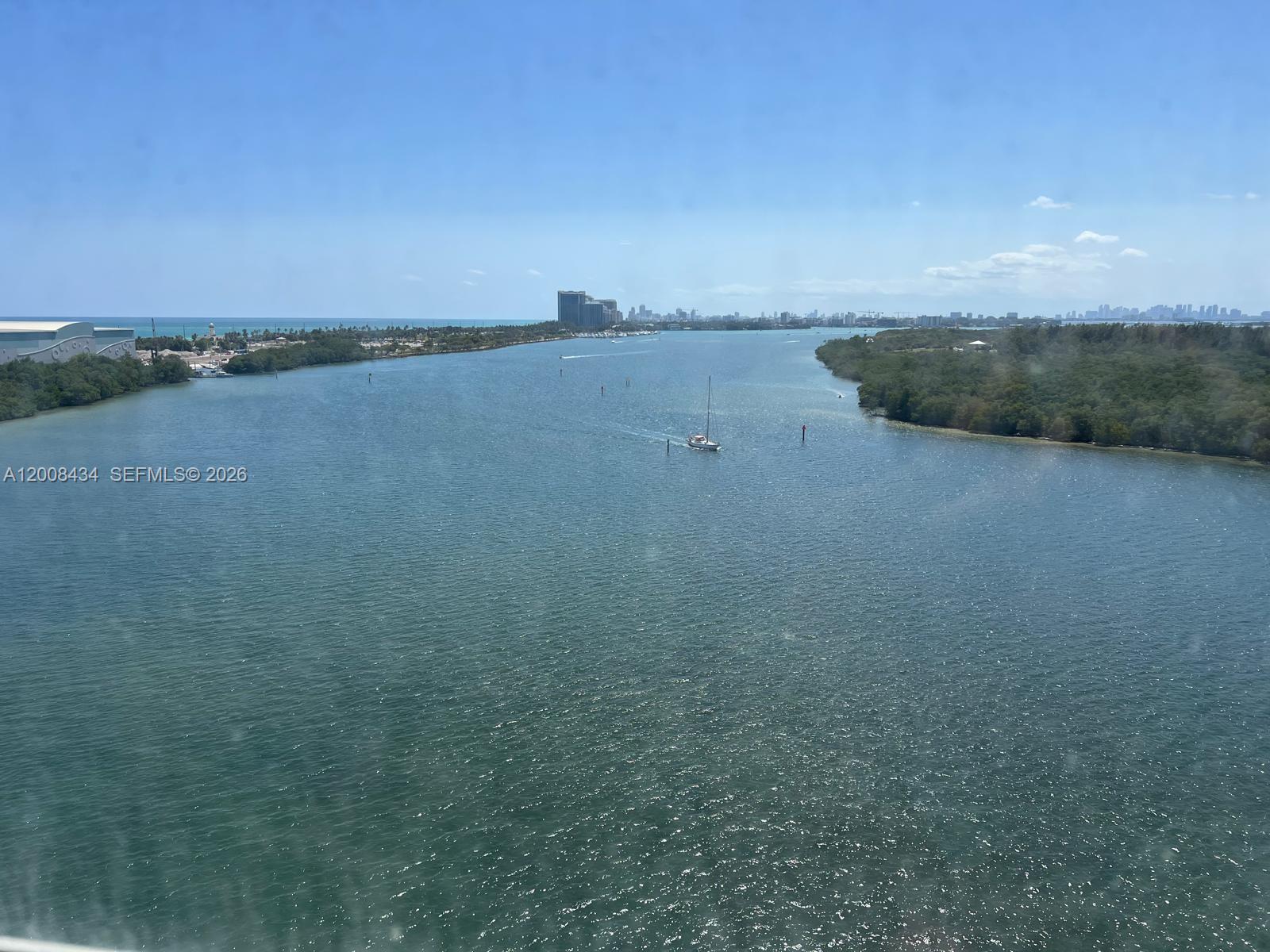 ARLEN HOUSE WEST CONDO - Residential