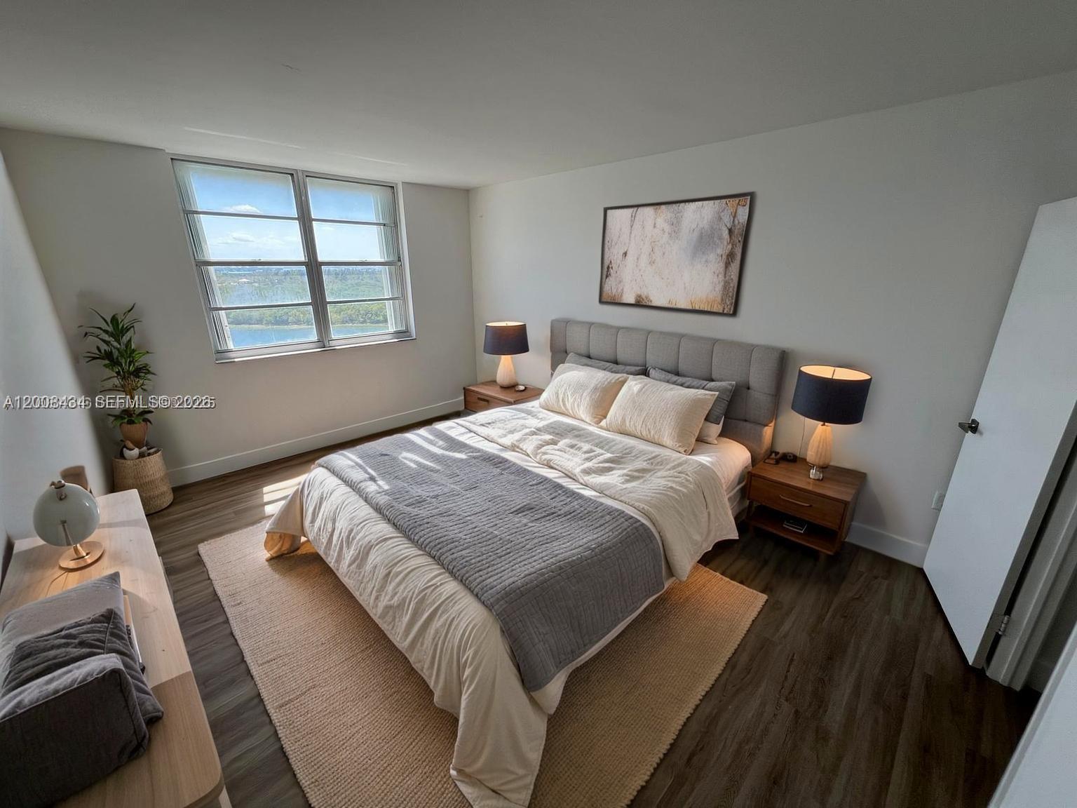 ARLEN HOUSE WEST CONDO - Residential