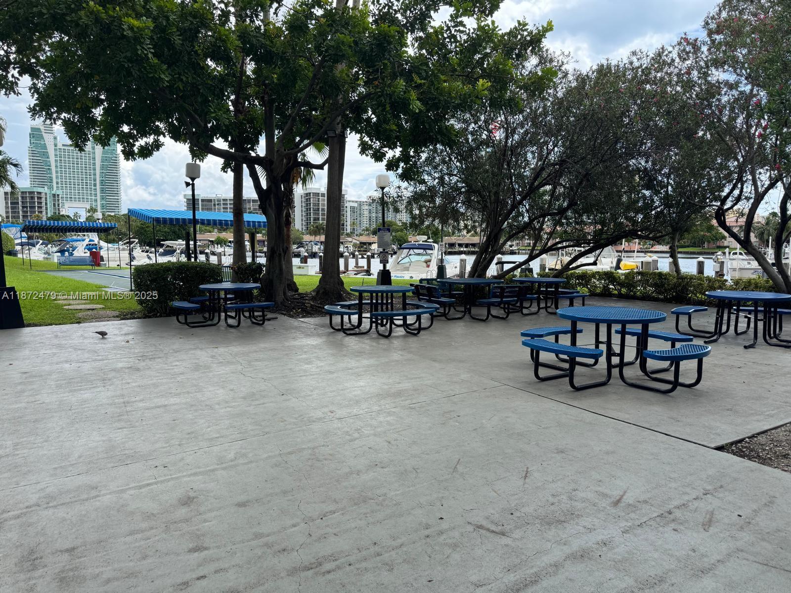 OLYMPUS CONDO PHASE - Residential