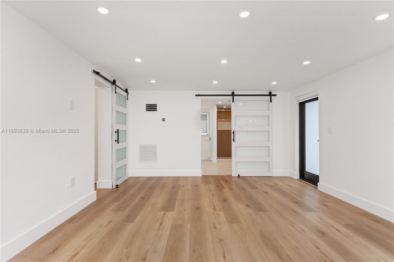 CENTRAL MIAMI PT 3 - Residential Lease