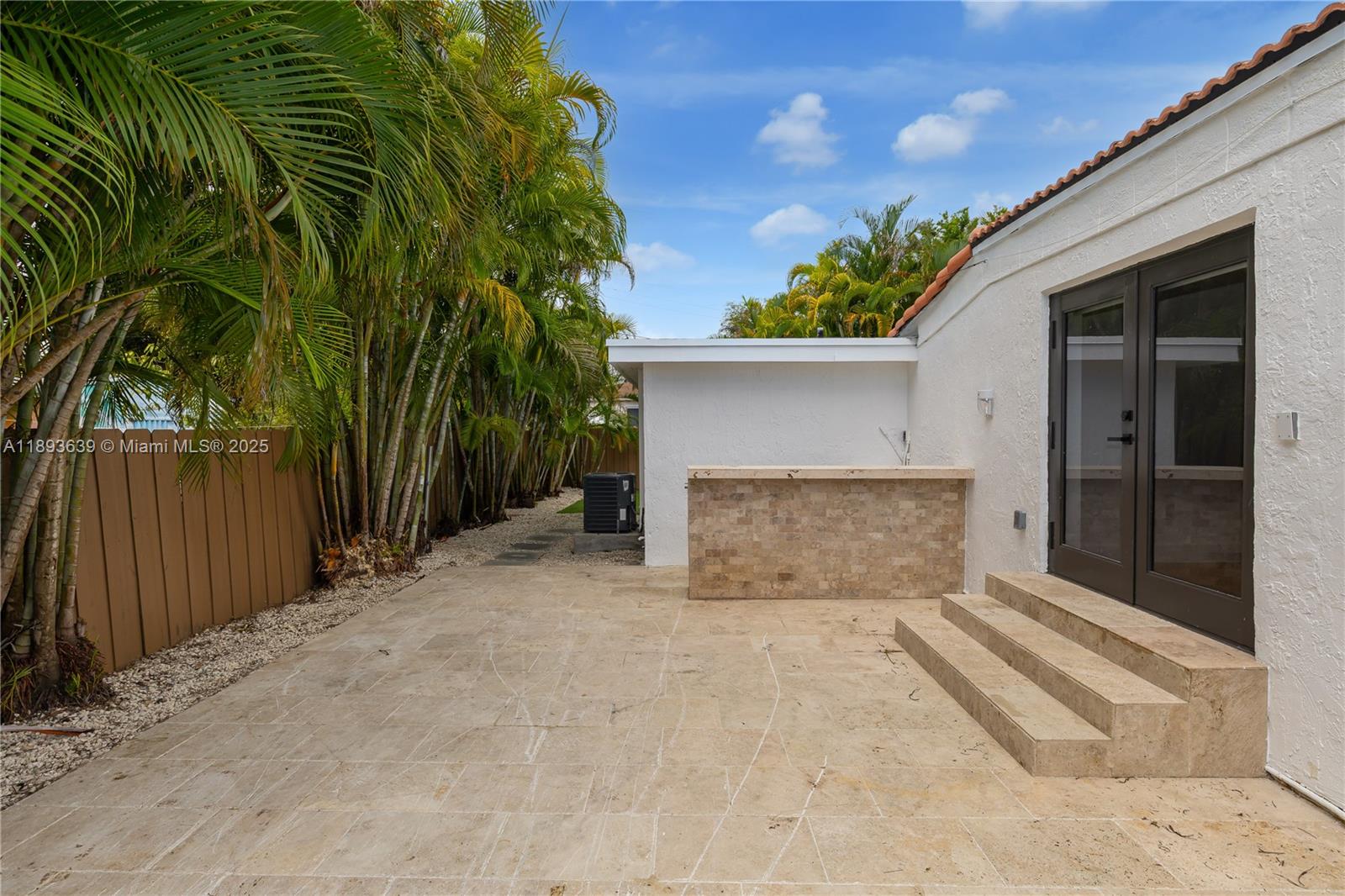 CENTRAL MIAMI PT 3 - Residential Lease
