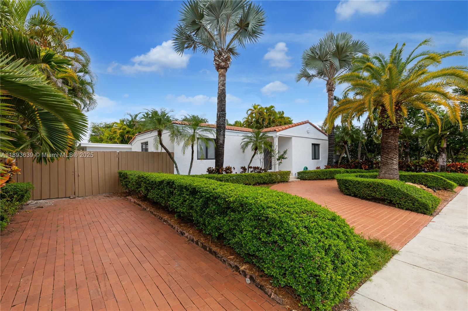 CENTRAL MIAMI PT 3 - Residential Lease