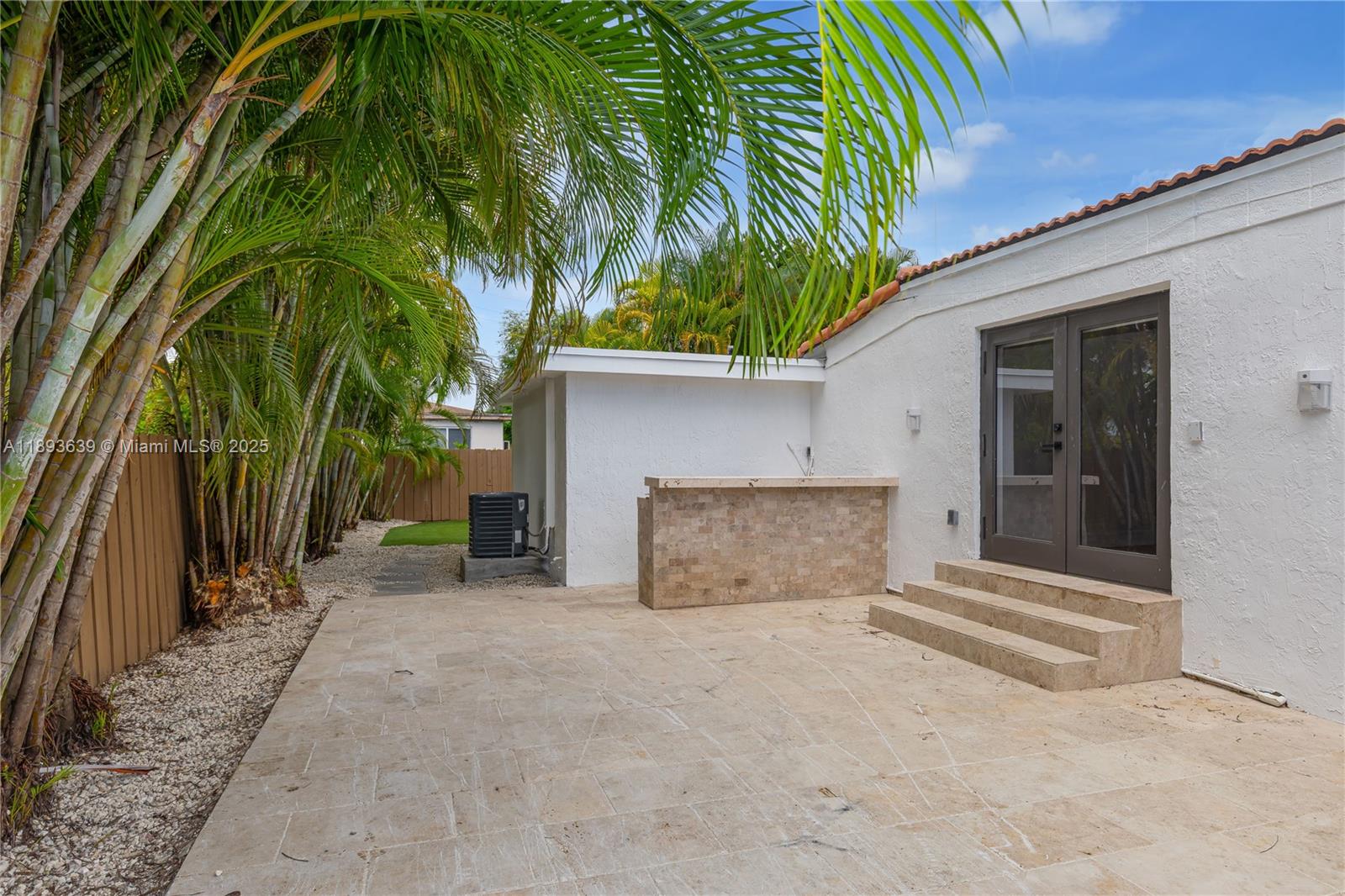 CENTRAL MIAMI PT 3 - Residential Lease