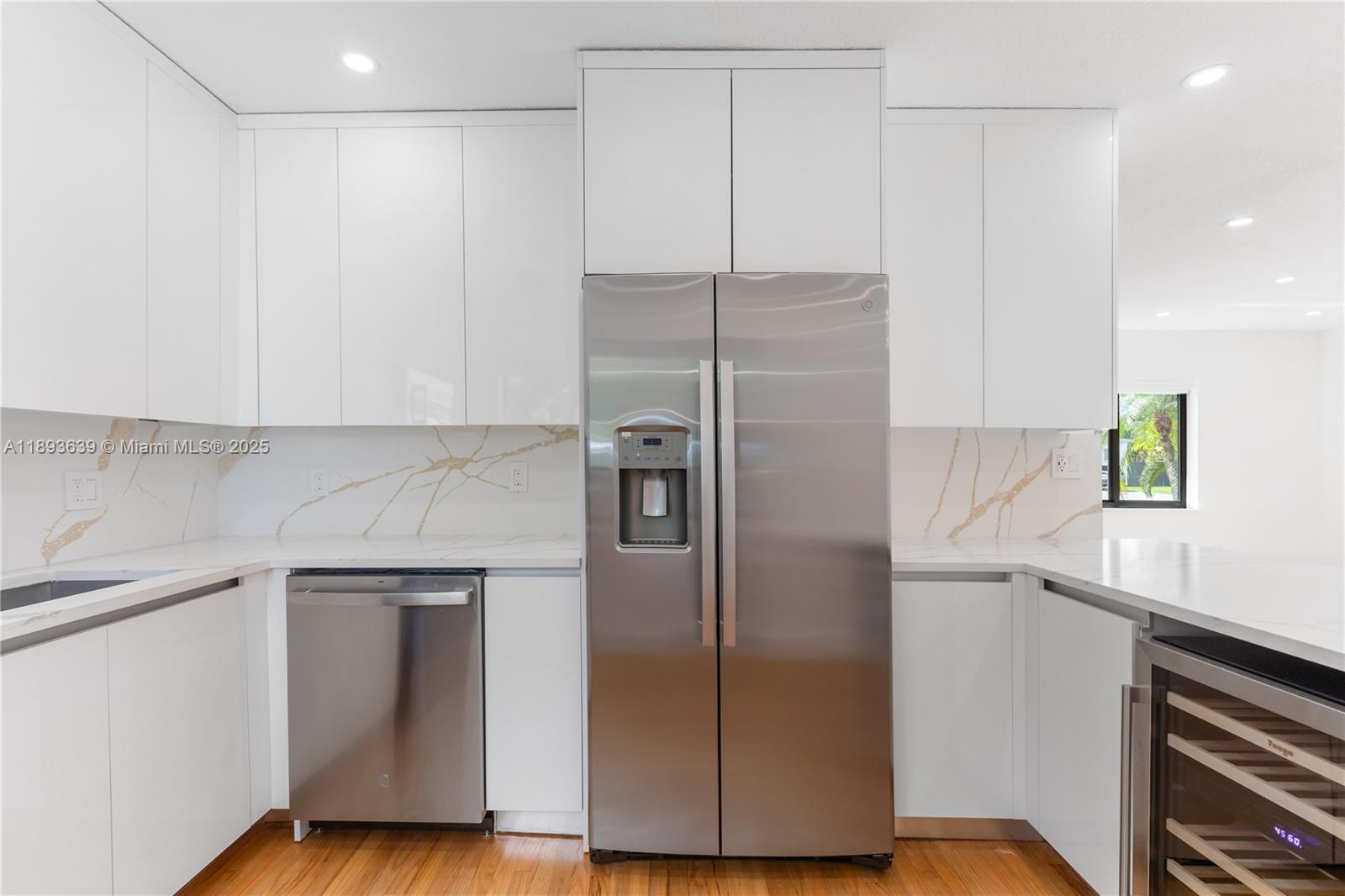 CENTRAL MIAMI PT 3 - Residential Lease