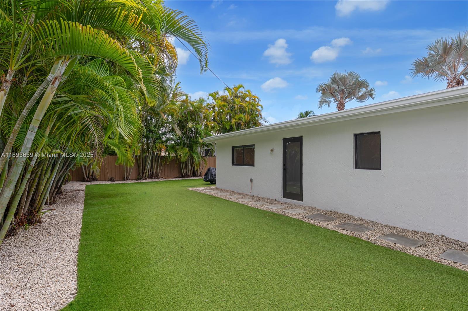 CENTRAL MIAMI PT 3 - Residential Lease