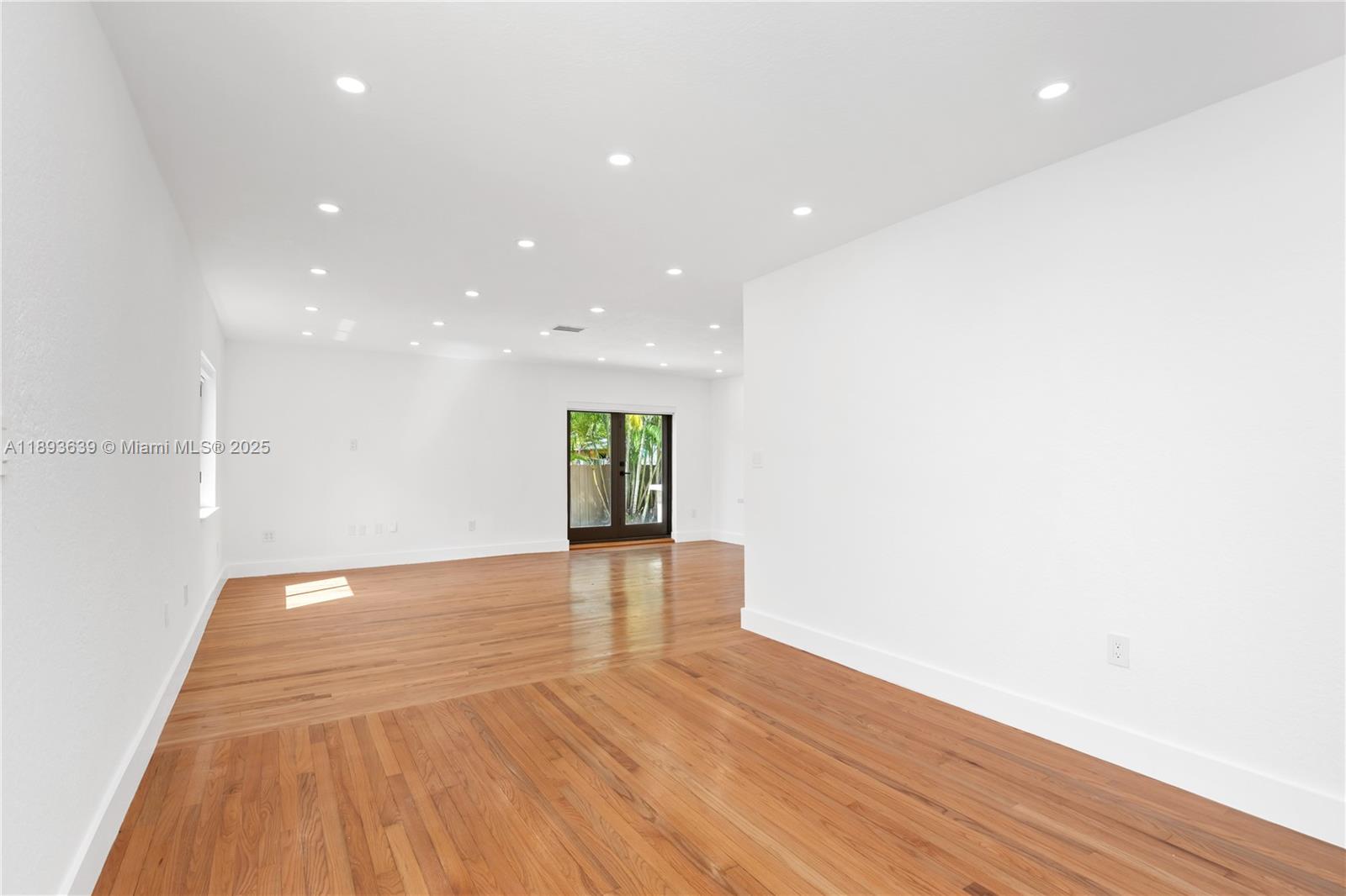 CENTRAL MIAMI PT 3 - Residential Lease
