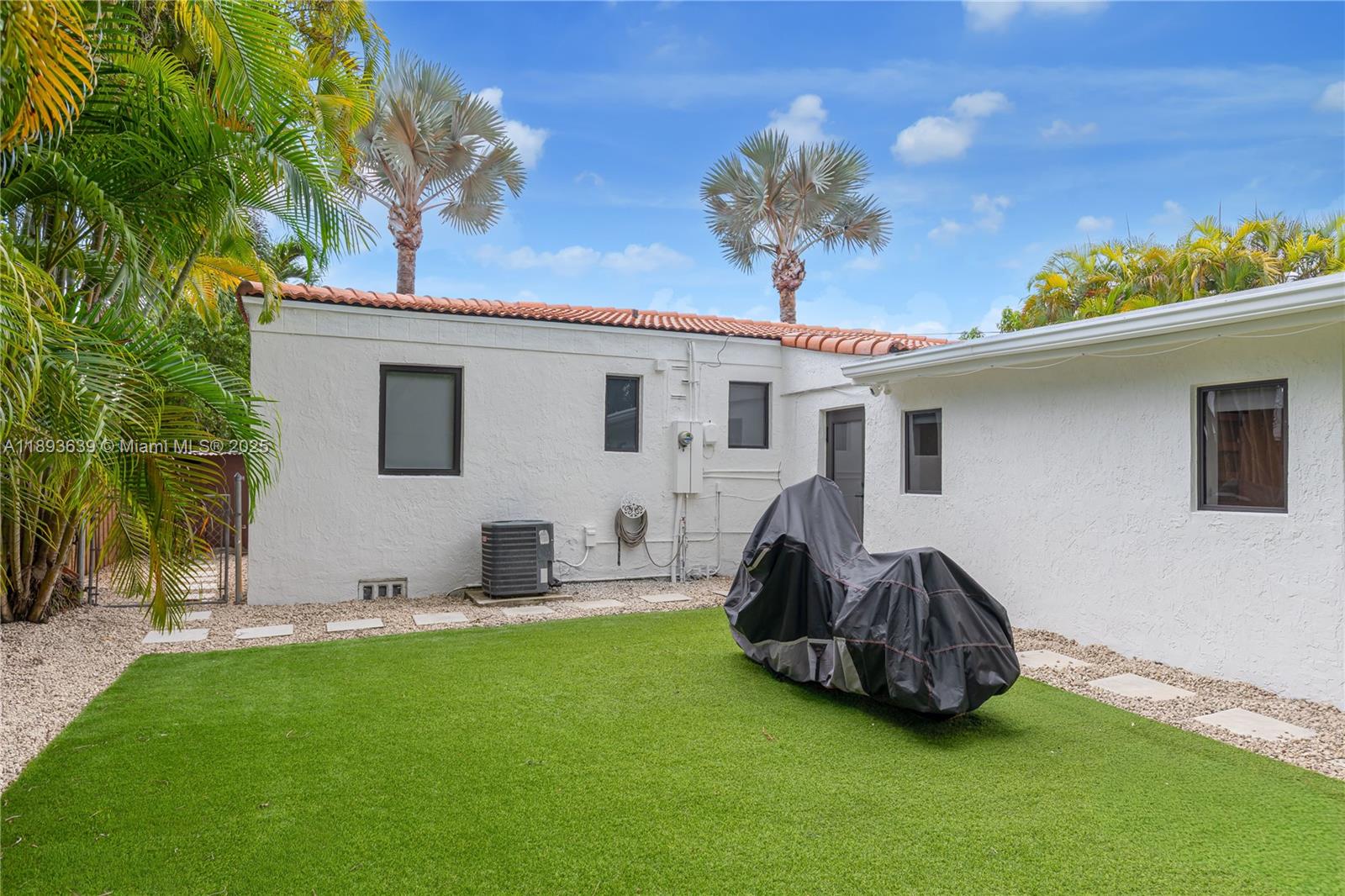 CENTRAL MIAMI PT 3 - Residential Lease