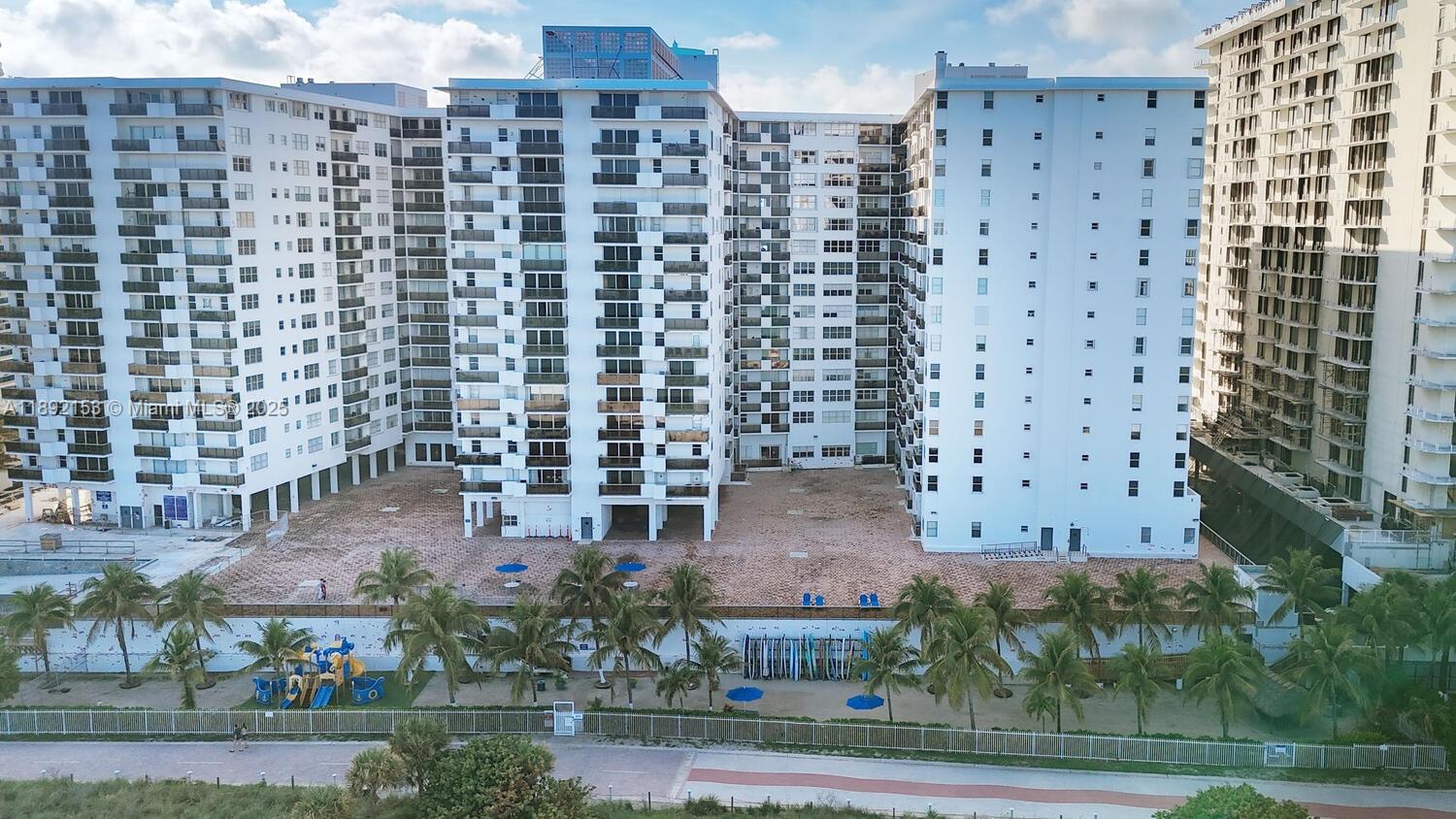 MAISON GRANDE CONDO - Residential Lease