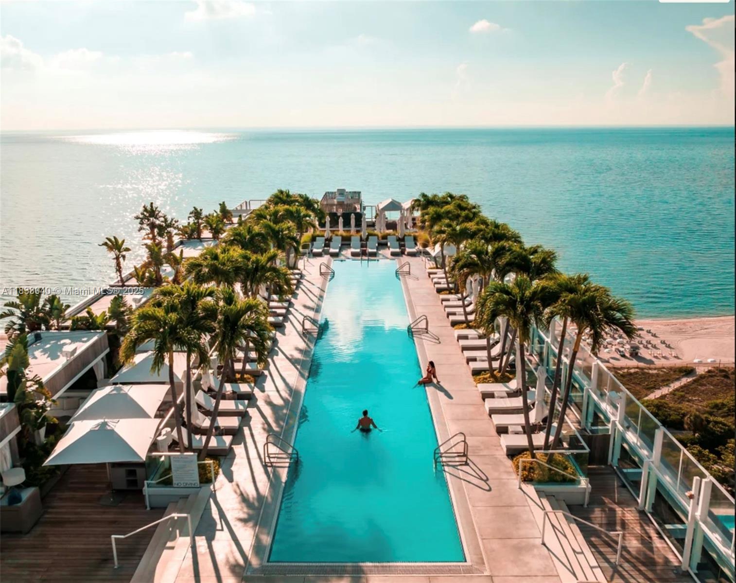 RONEY PALACE CONDO - Residential Lease