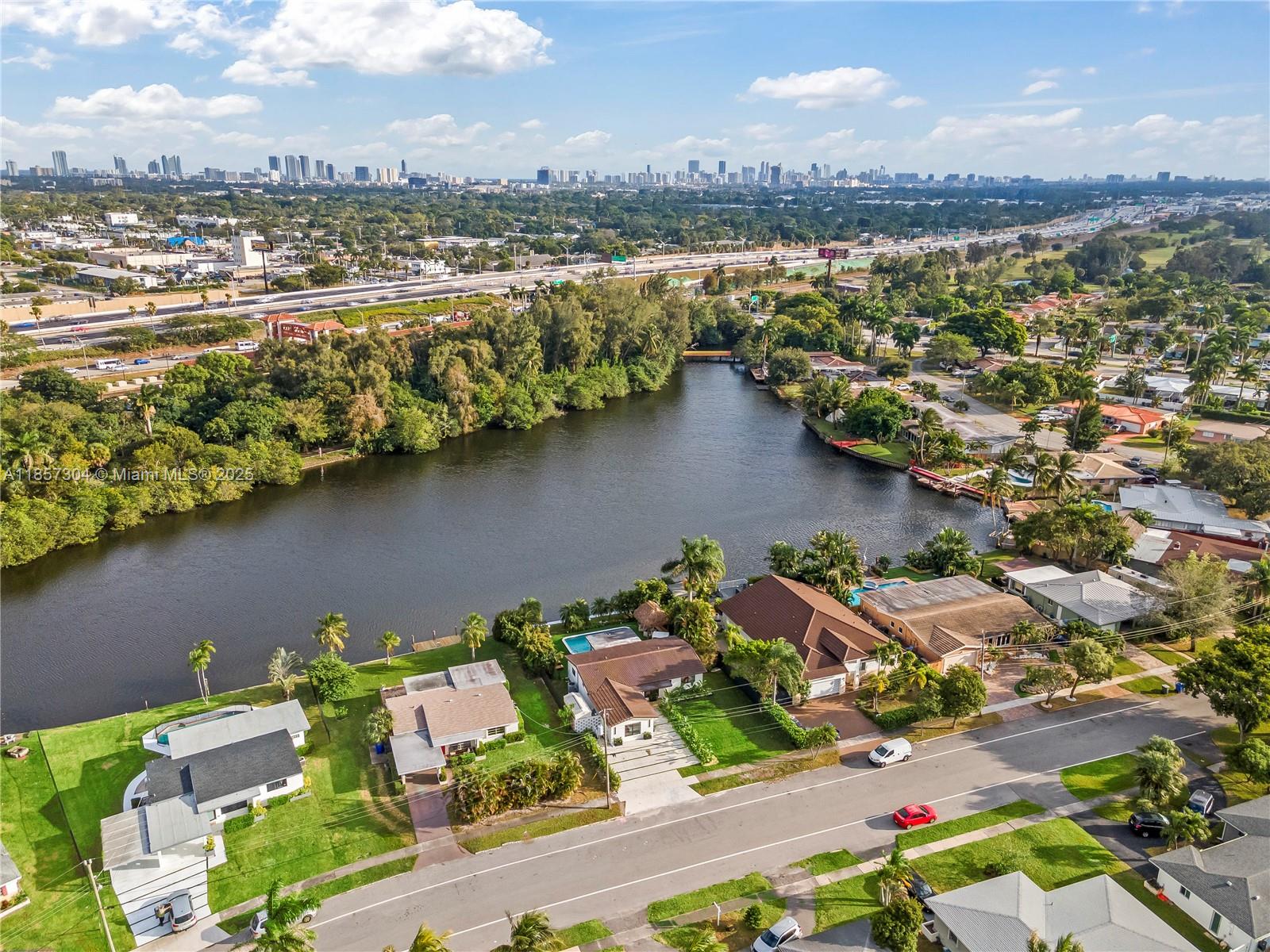 ORANGEBROOK GOLF ESTATES - Residential Lease