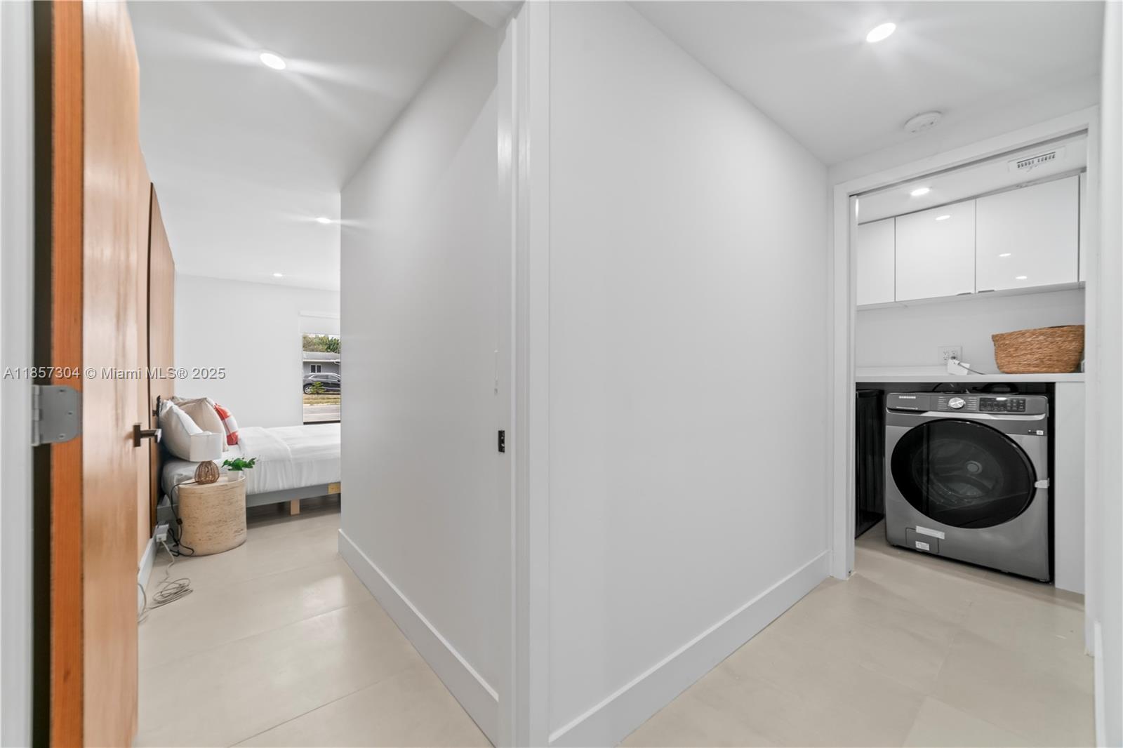 ORANGEBROOK GOLF ESTATES - Residential Lease