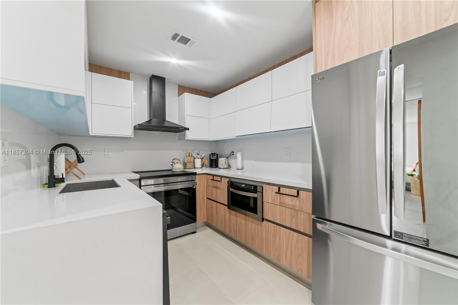 ORANGEBROOK GOLF ESTATES - Residential Lease