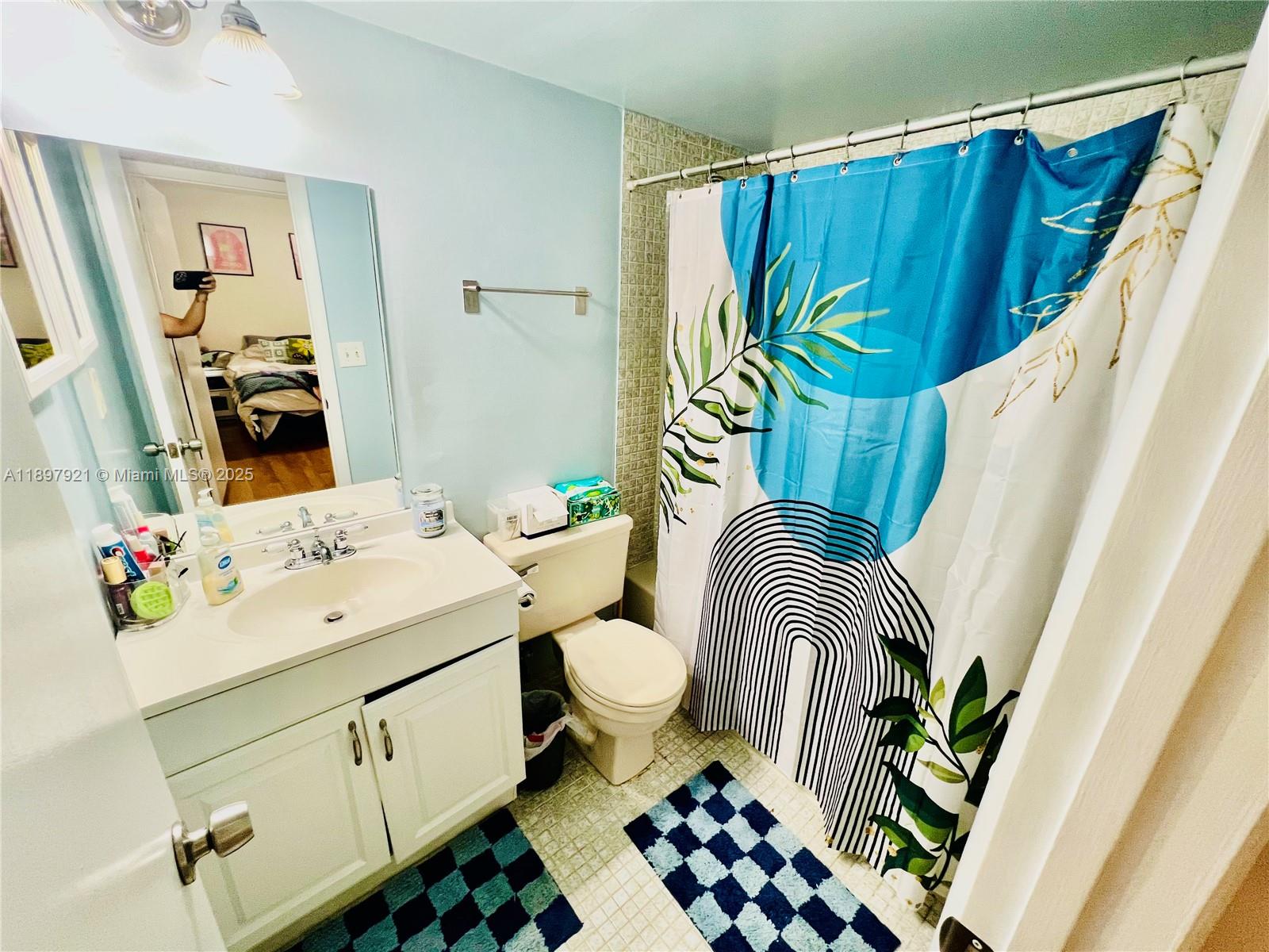 MANARANDA VILLAGE CONDO - Residential