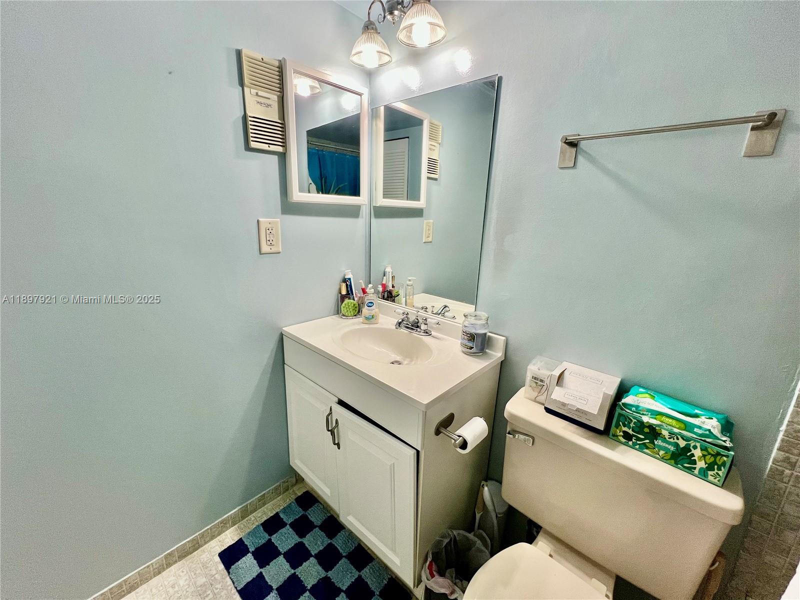 MANARANDA VILLAGE CONDO - Residential