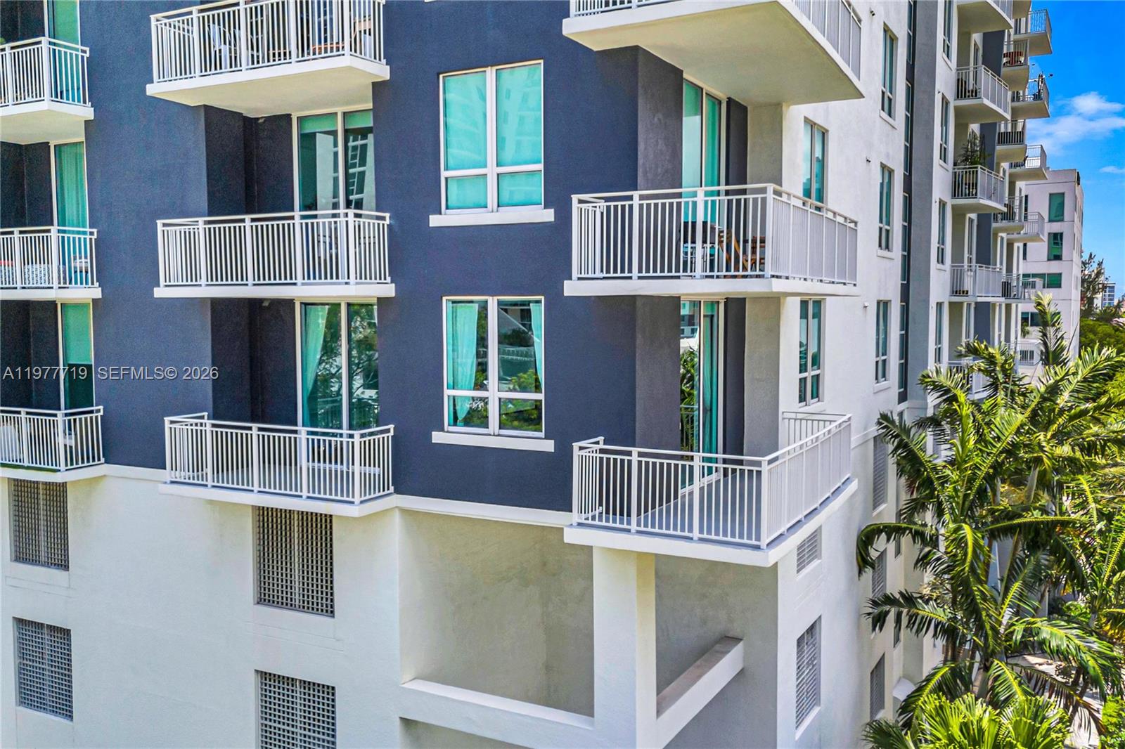 UPTOWN LOFTS CONDO - Residential