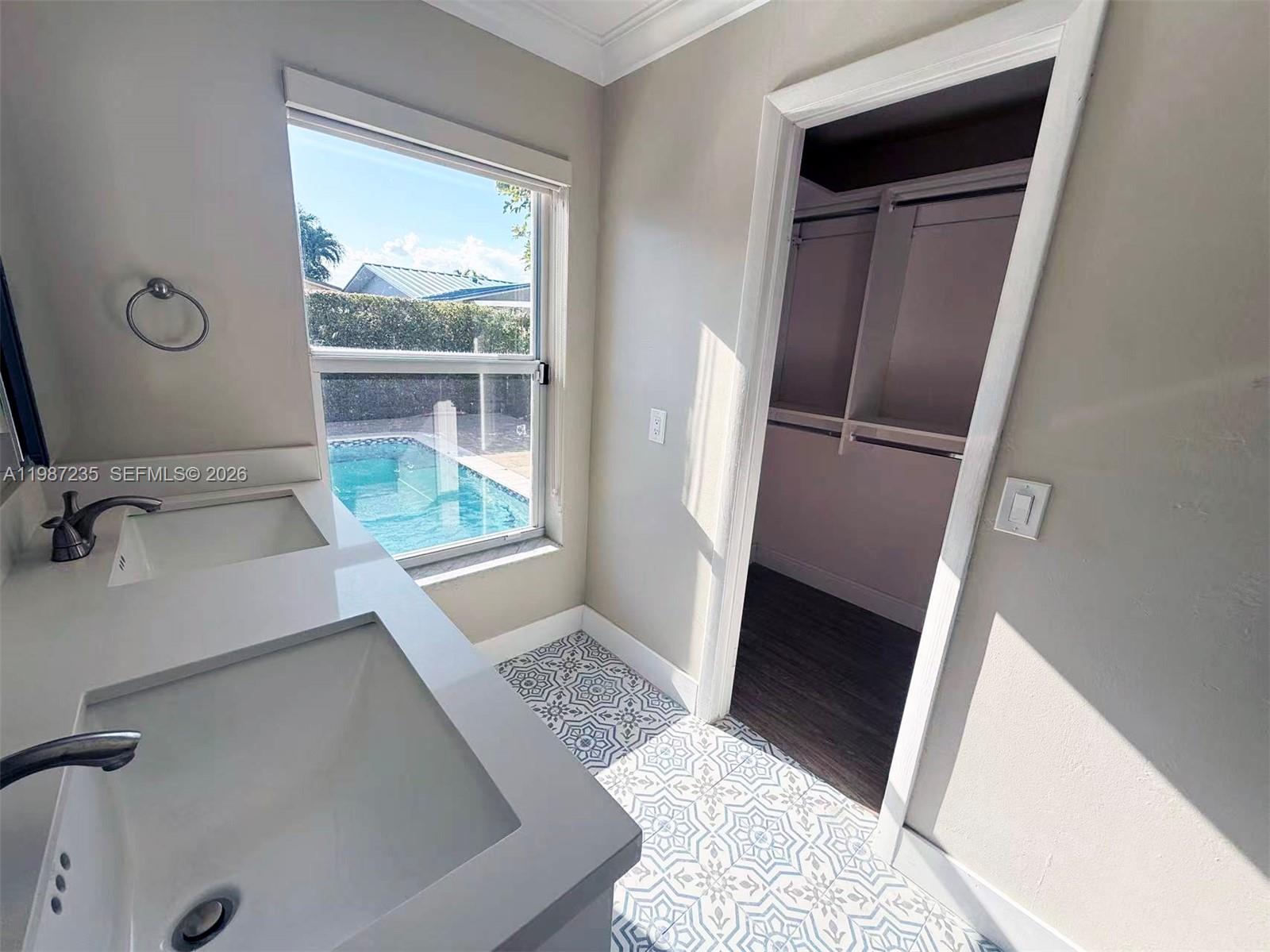 WESTBROOKE SUB 5TH ADDN - Residential Lease