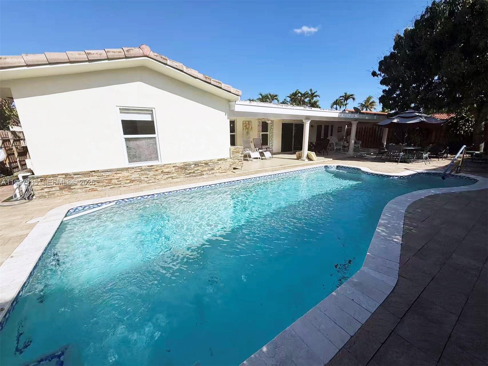 WESTBROOKE SUB 5TH ADDN - Residential Lease