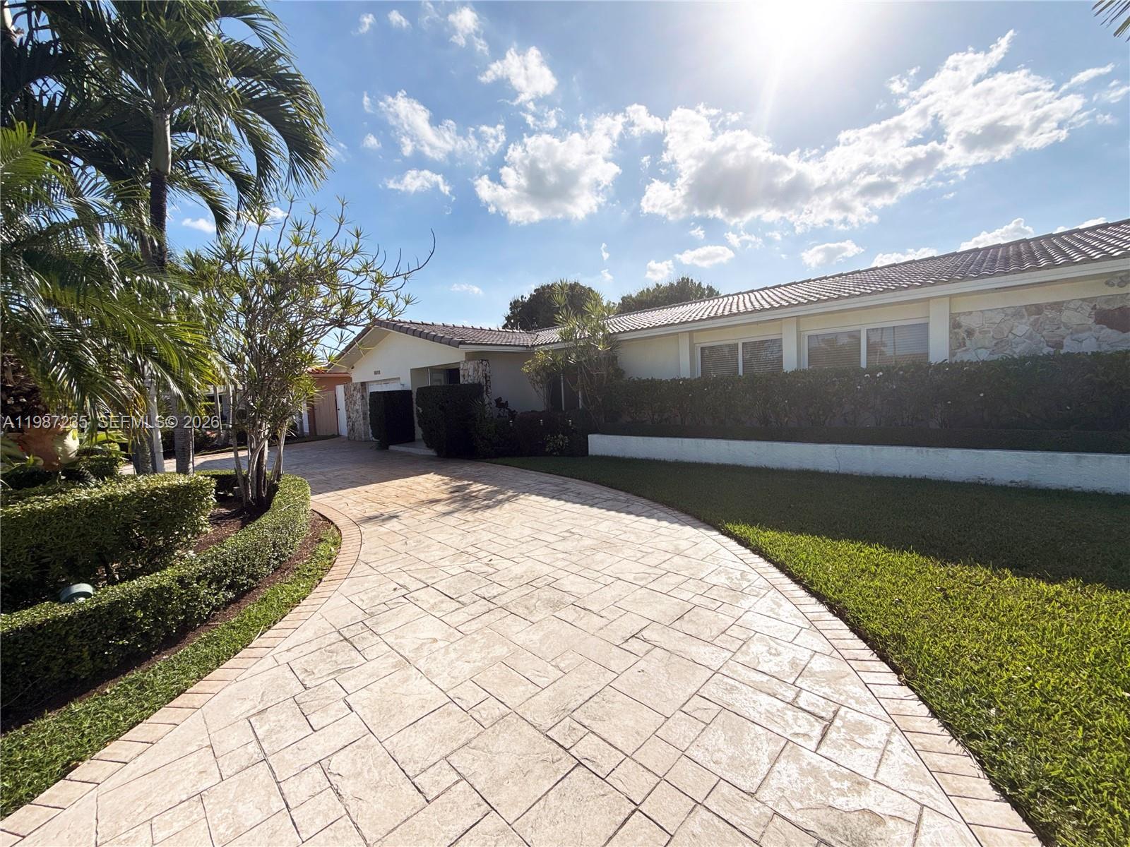 WESTBROOKE SUB 5TH ADDN - Residential Lease